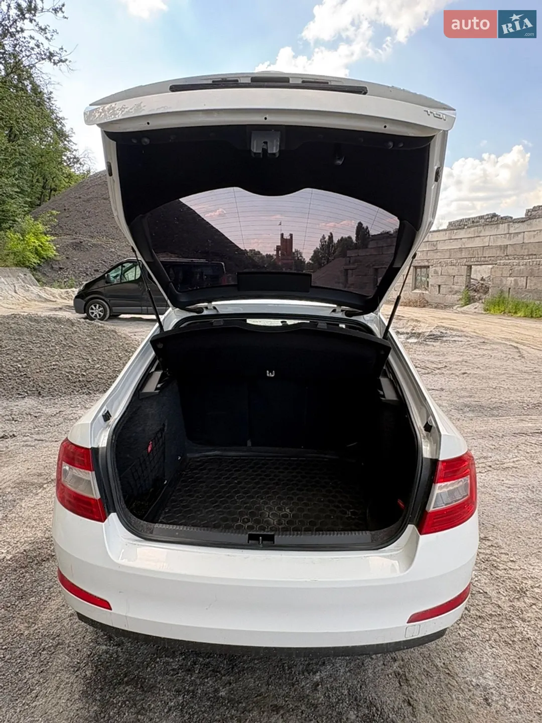 2013 Skoda Octavia - мініатюра 10