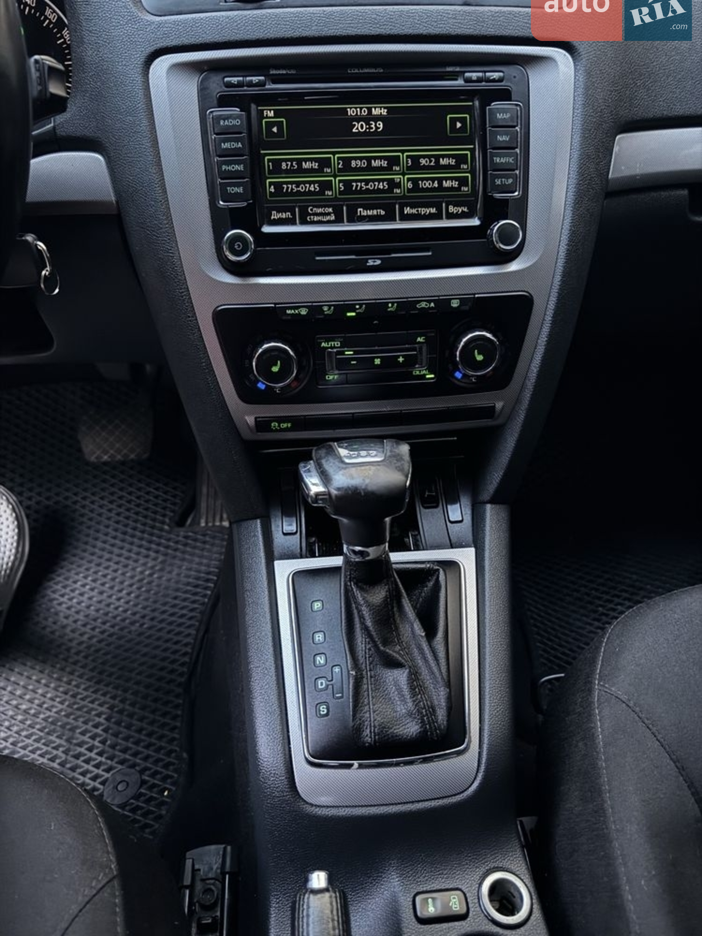 2011 Skoda Octavia - мініатюра 4