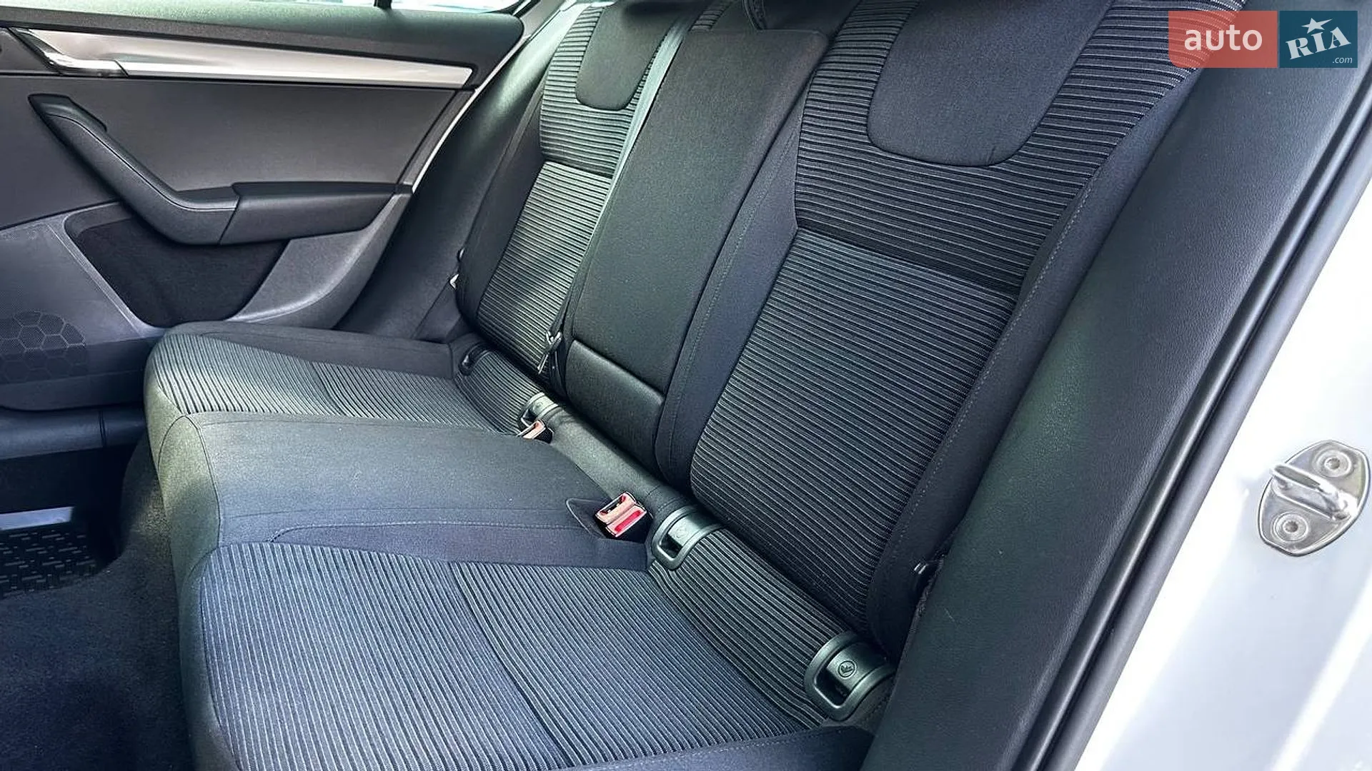 2014 Skoda Octavia - мініатюра 21