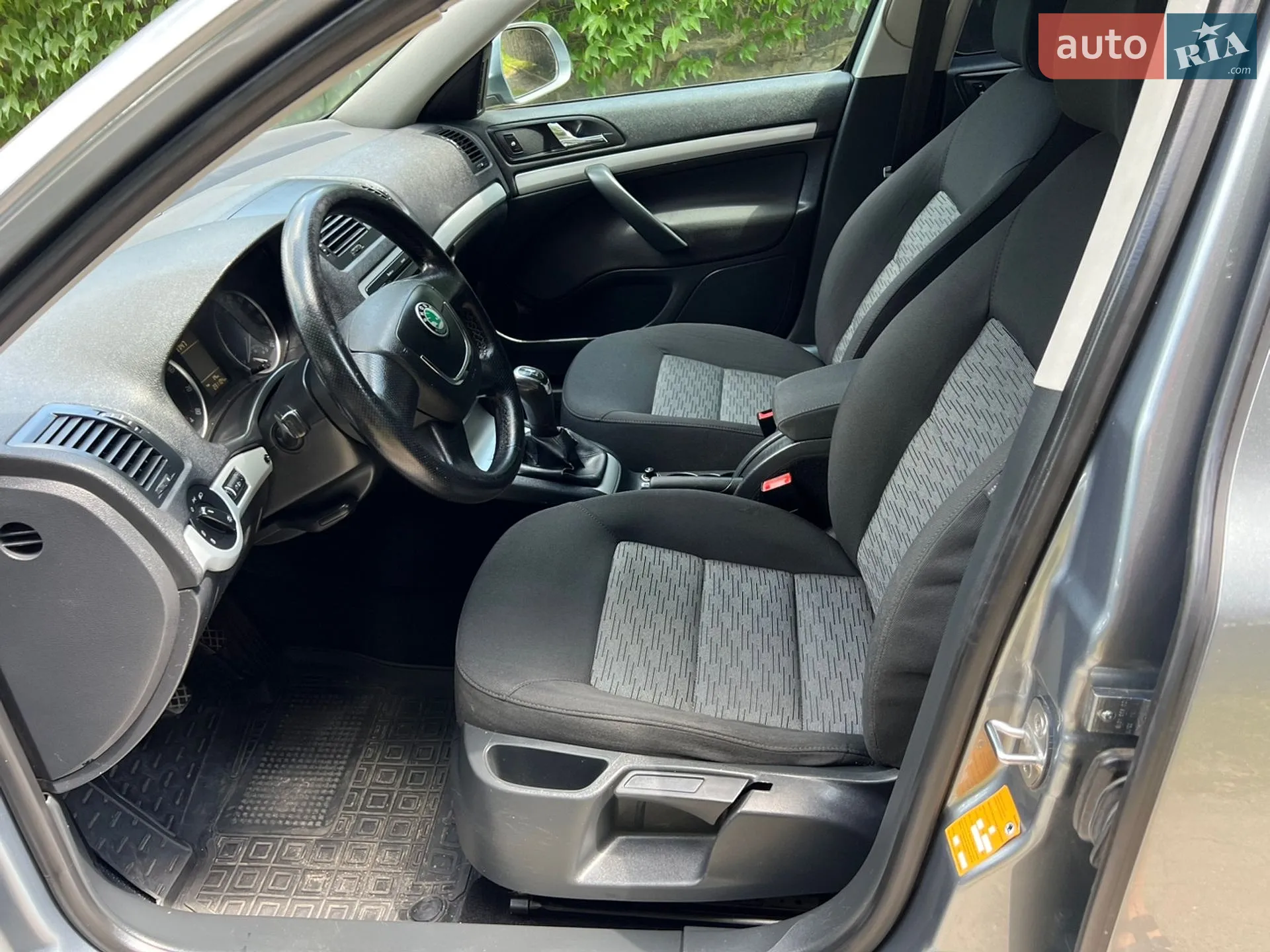 2011 Skoda Octavia - мініатюра 39