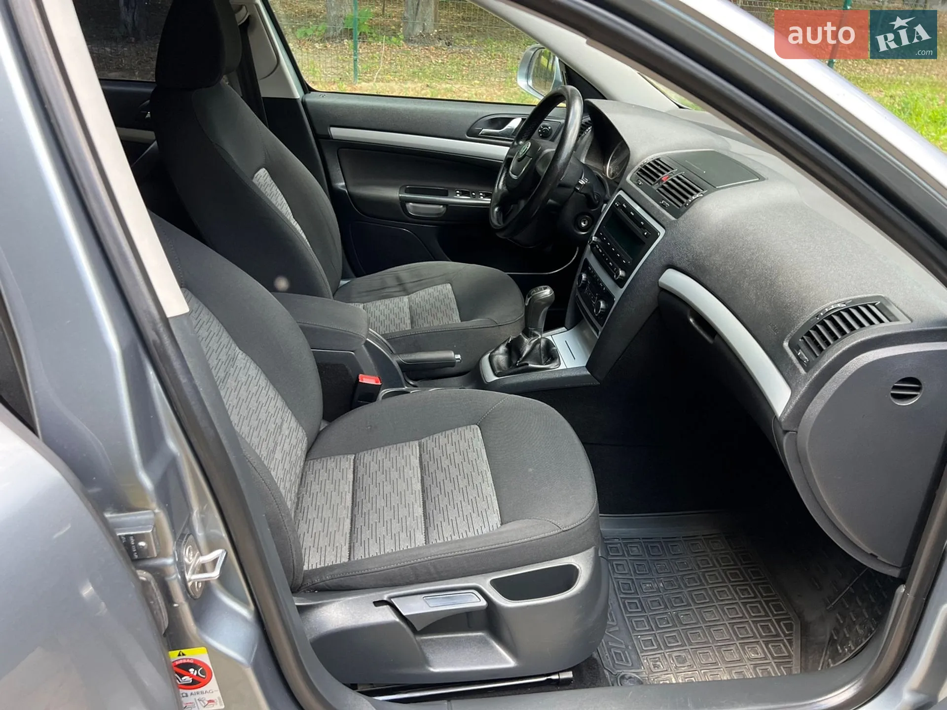 2011 Skoda Octavia - мініатюра 37