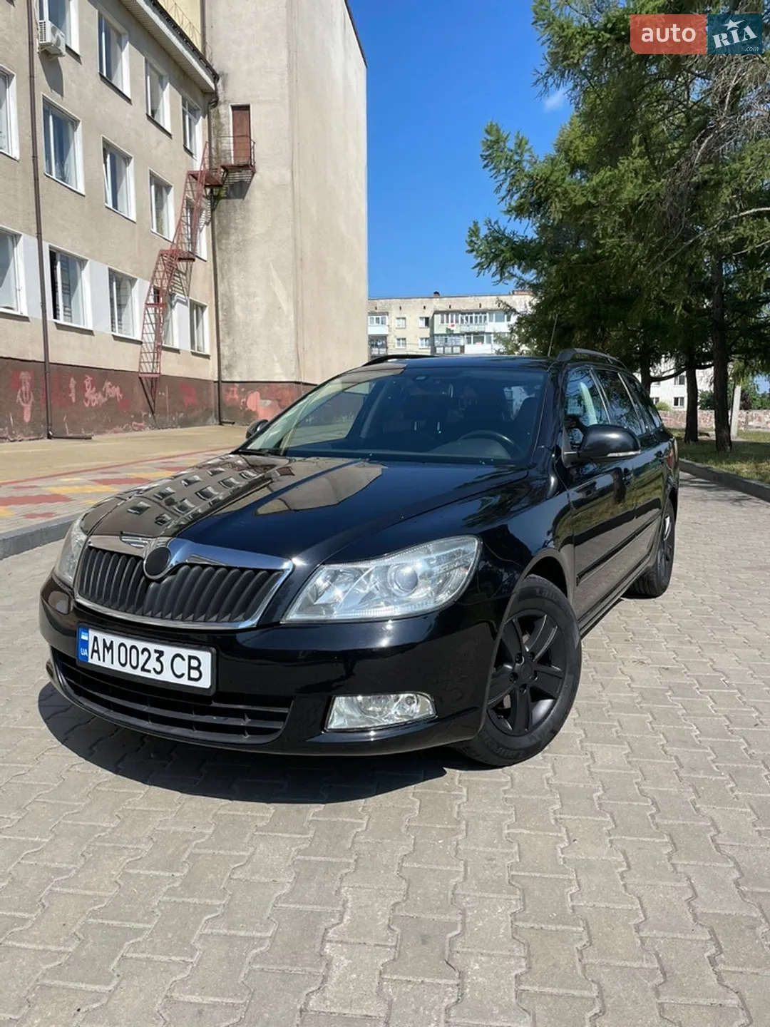 2010 Skoda Octavia - фото 1