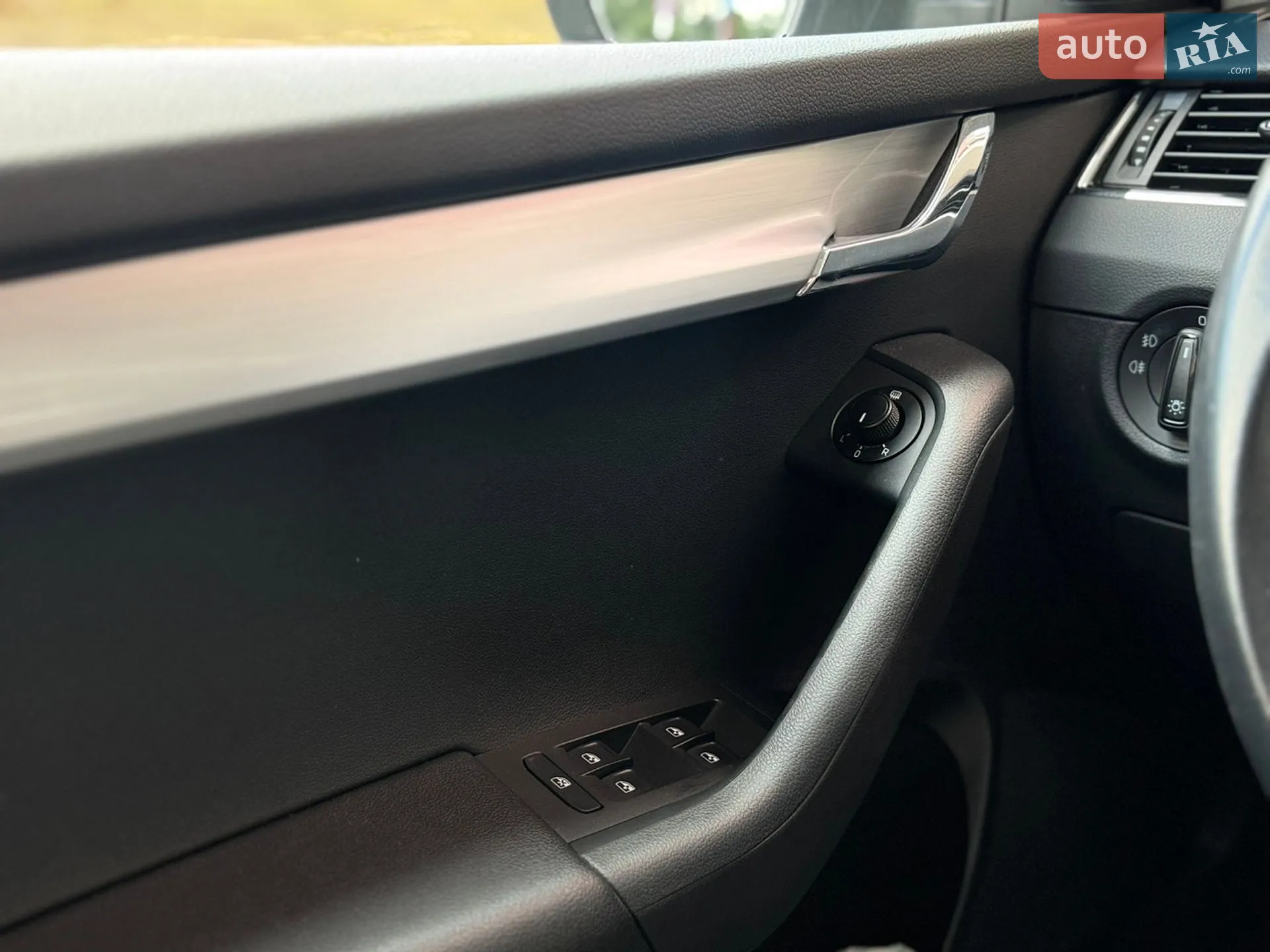 2019 Skoda Octavia - мініатюра 10