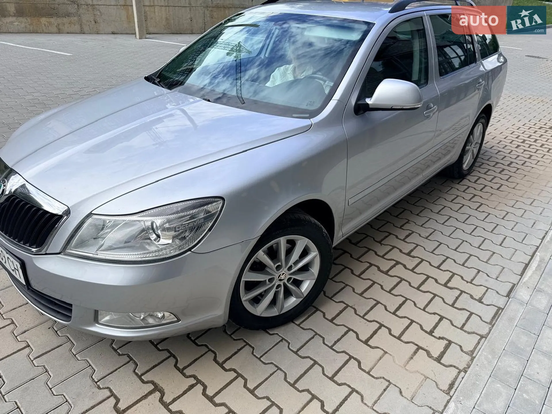 2011 Skoda Octavia - фото 1