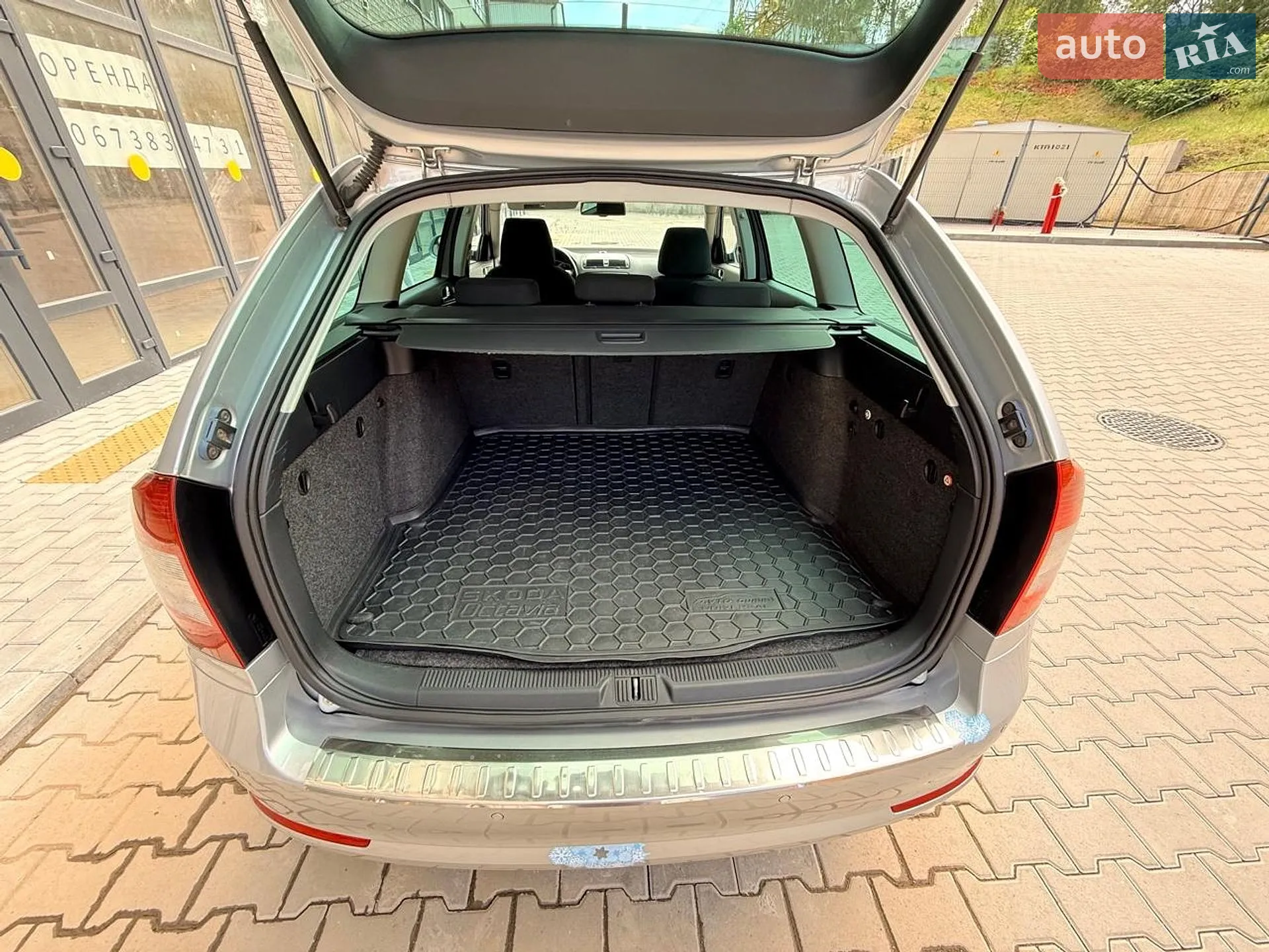2011 Skoda Octavia - мініатюра 9