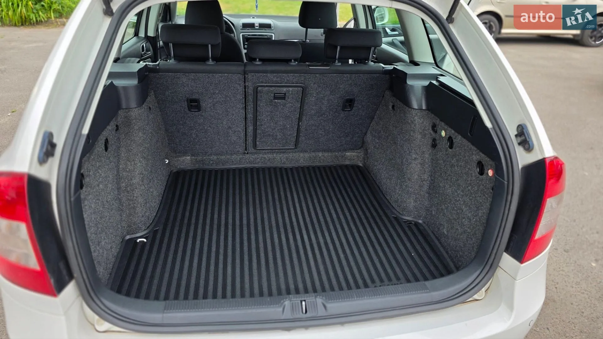 2013 Skoda Octavia - мініатюра 23