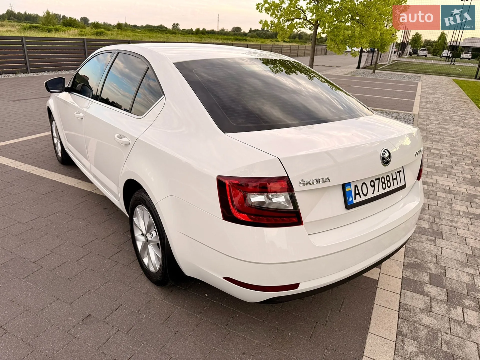2017 Skoda Octavia - мініатюра 12