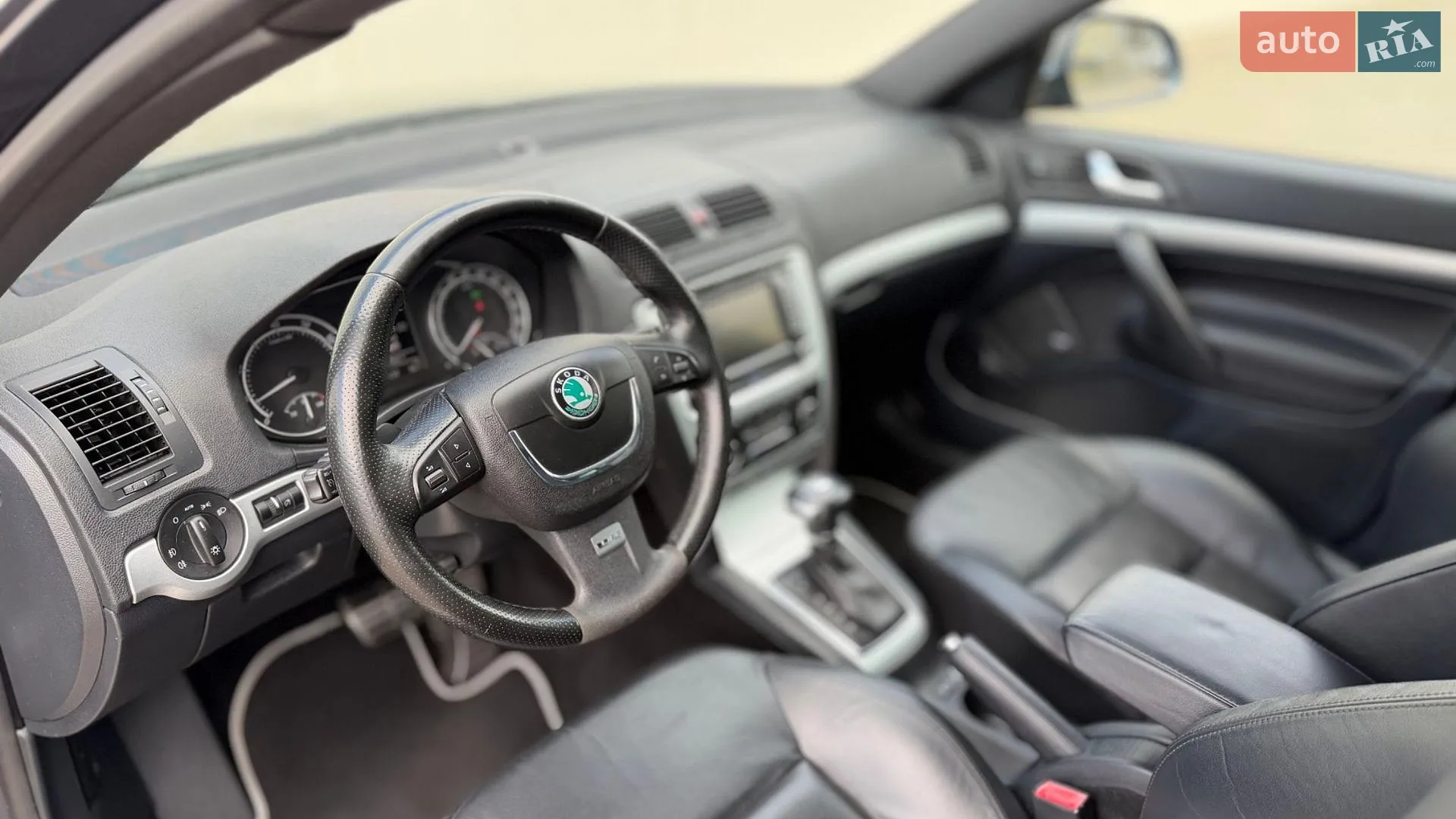2011 Skoda Octavia - мініатюра 30