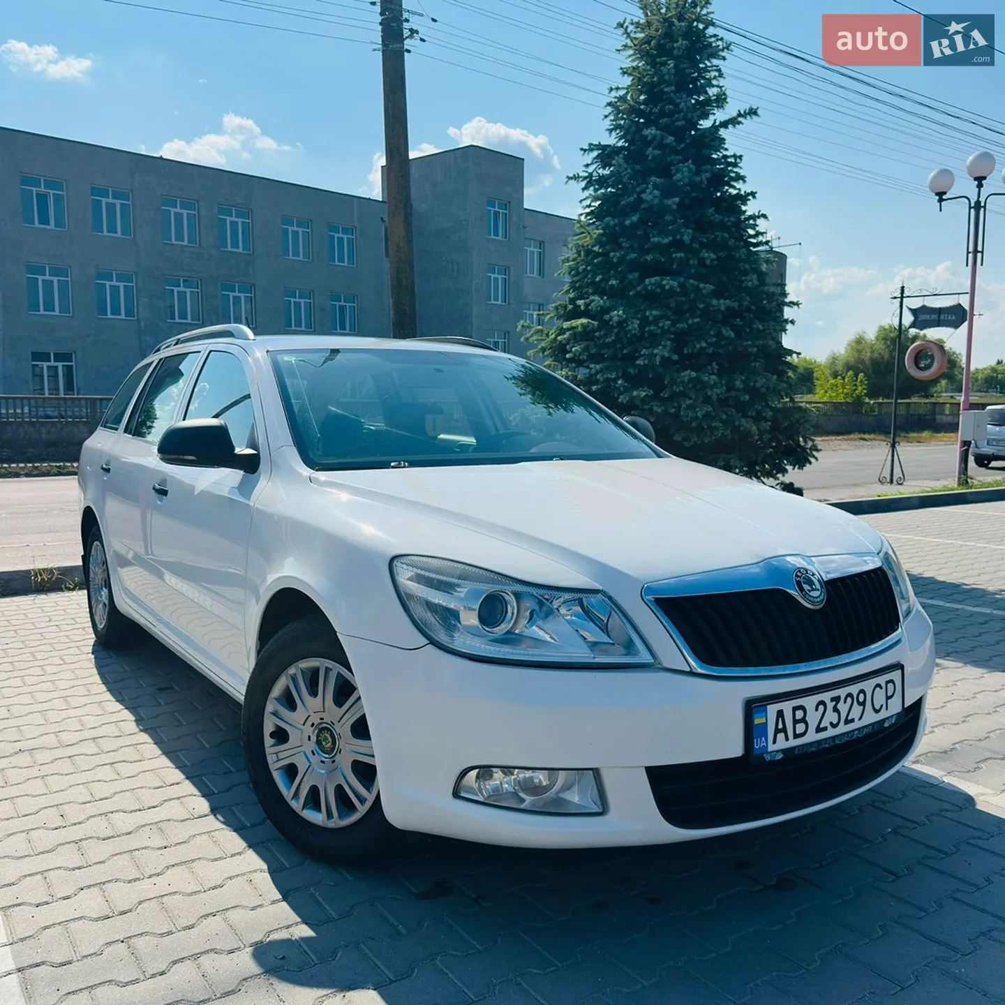 2012 Skoda Octavia - фото 1