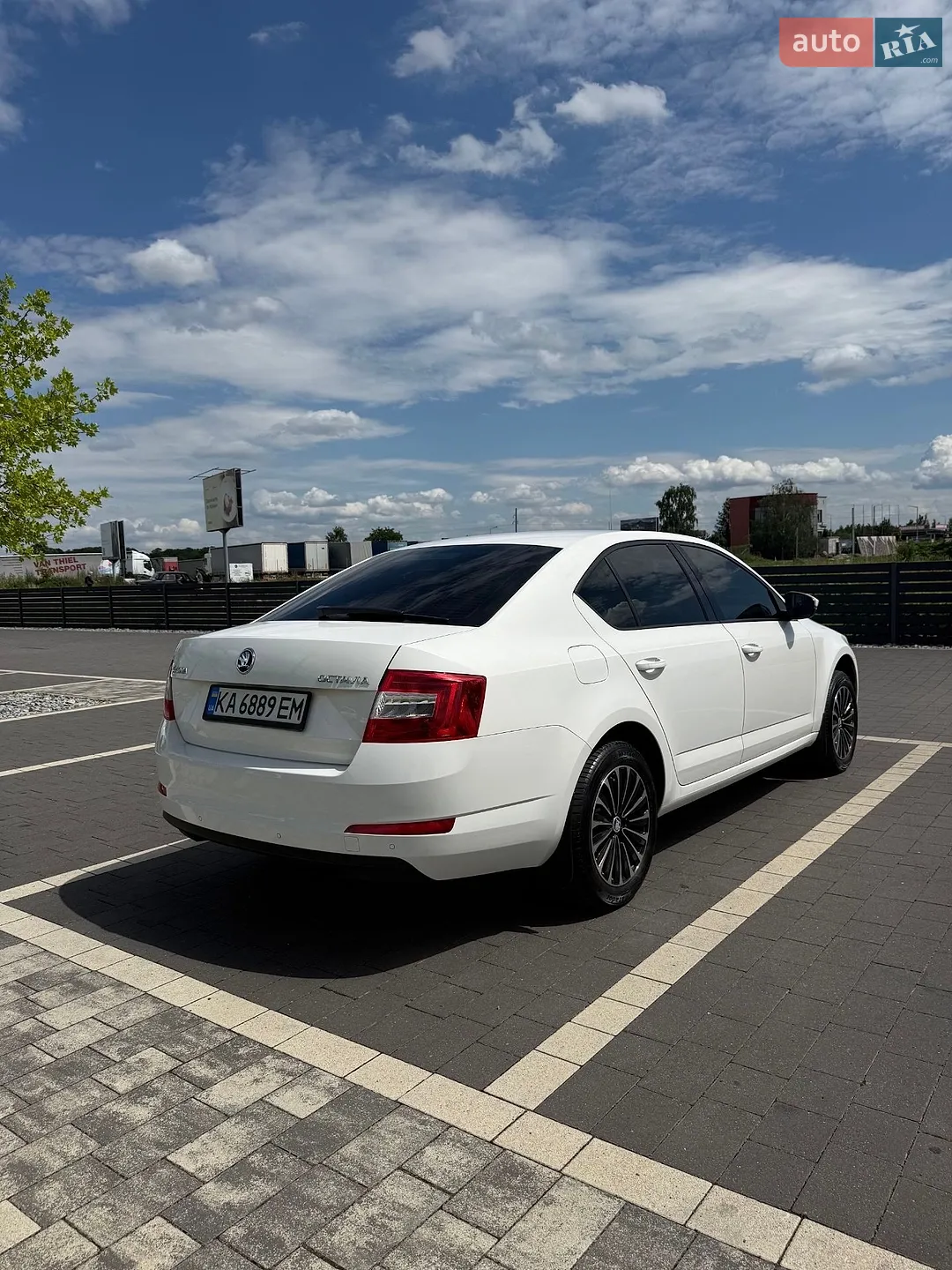 2015 Skoda Octavia - мініатюра 3