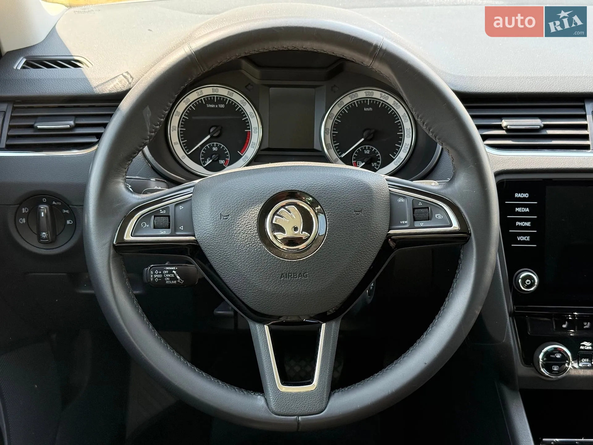 2019 Skoda Octavia - мініатюра 25