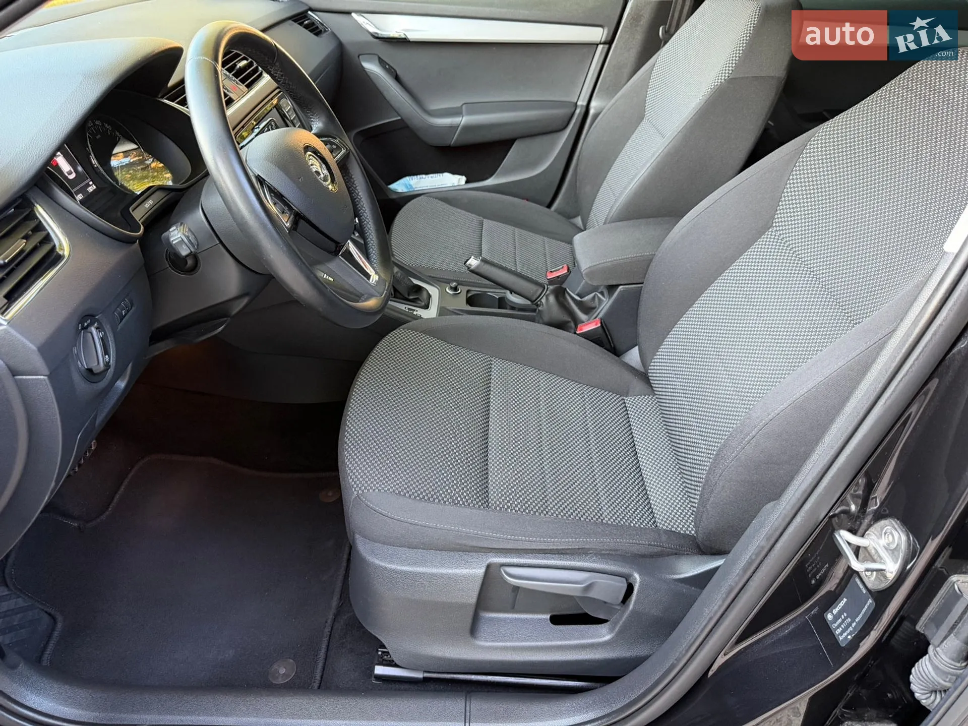 2015 Skoda Octavia - мініатюра 42