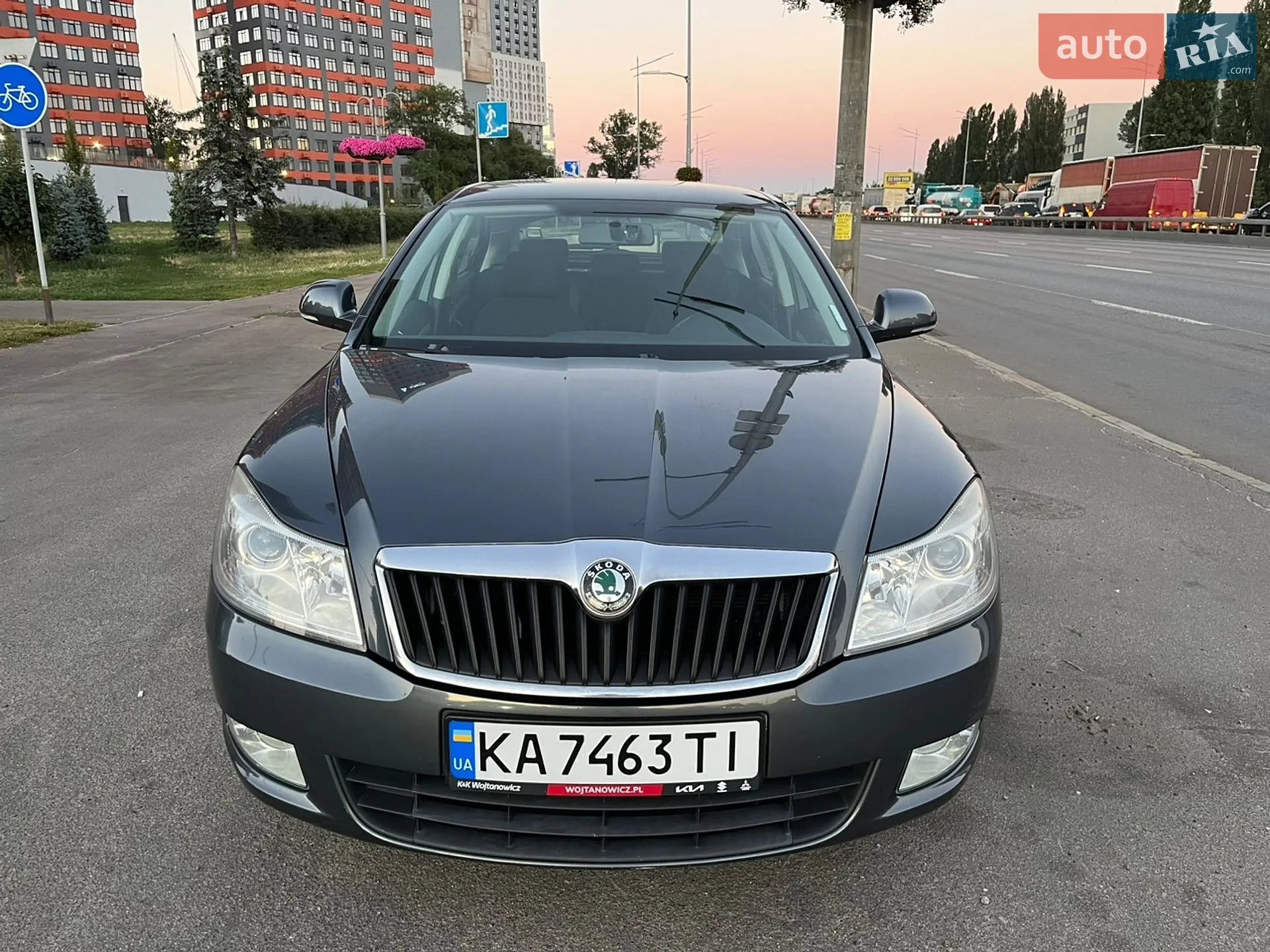 2010 Skoda Octavia - мініатюра 2