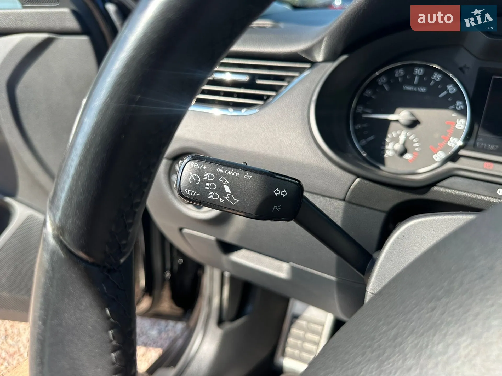 2013 Skoda Octavia - мініатюра 21
