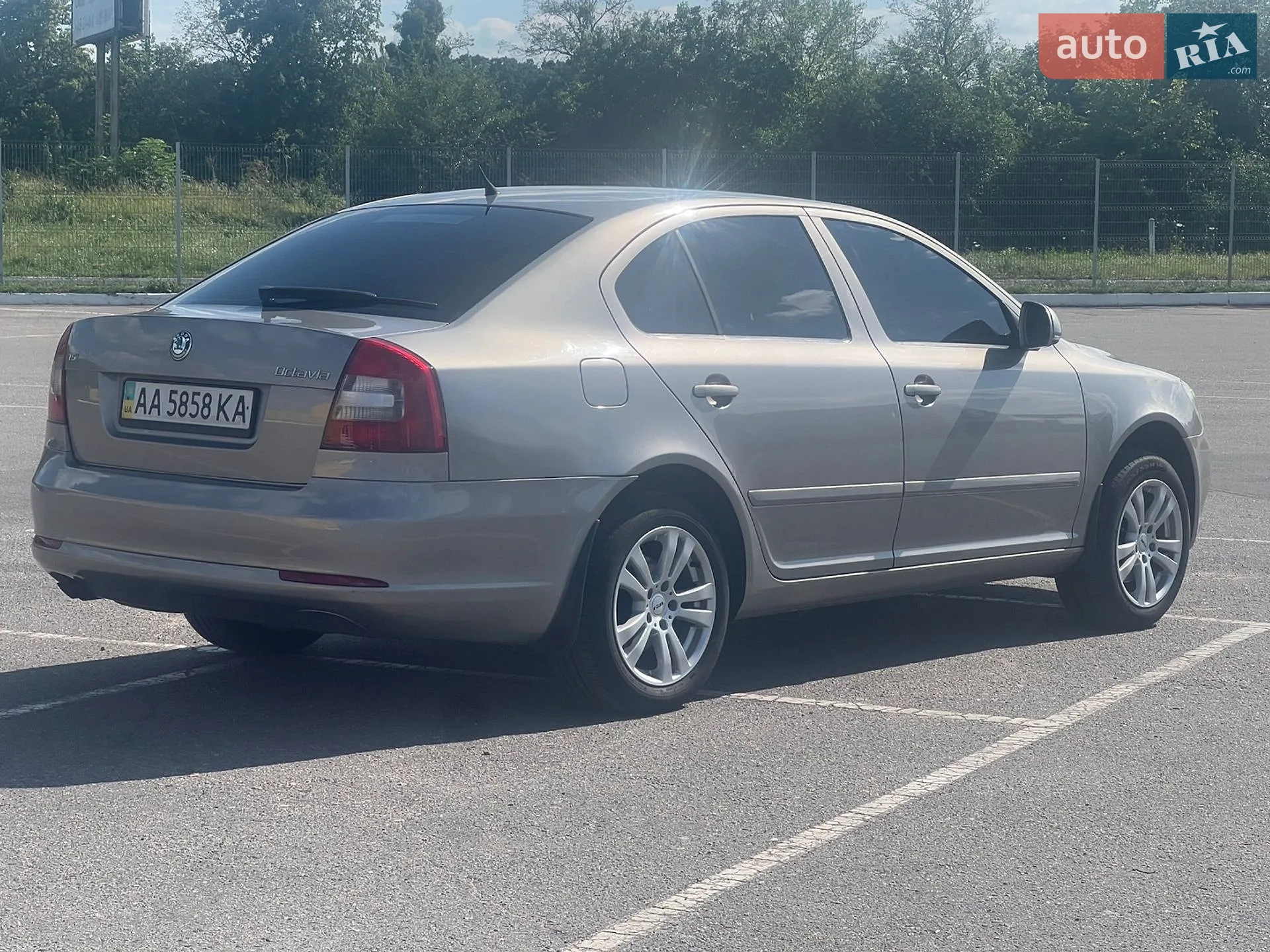 2012 Skoda Octavia - мініатюра 16