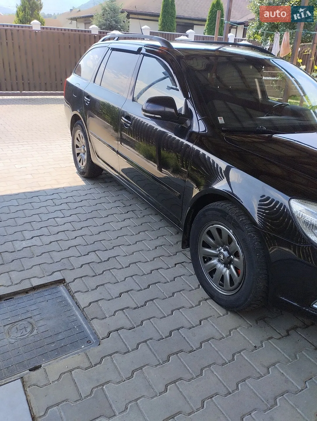 2010 Skoda Octavia - мініатюра 13