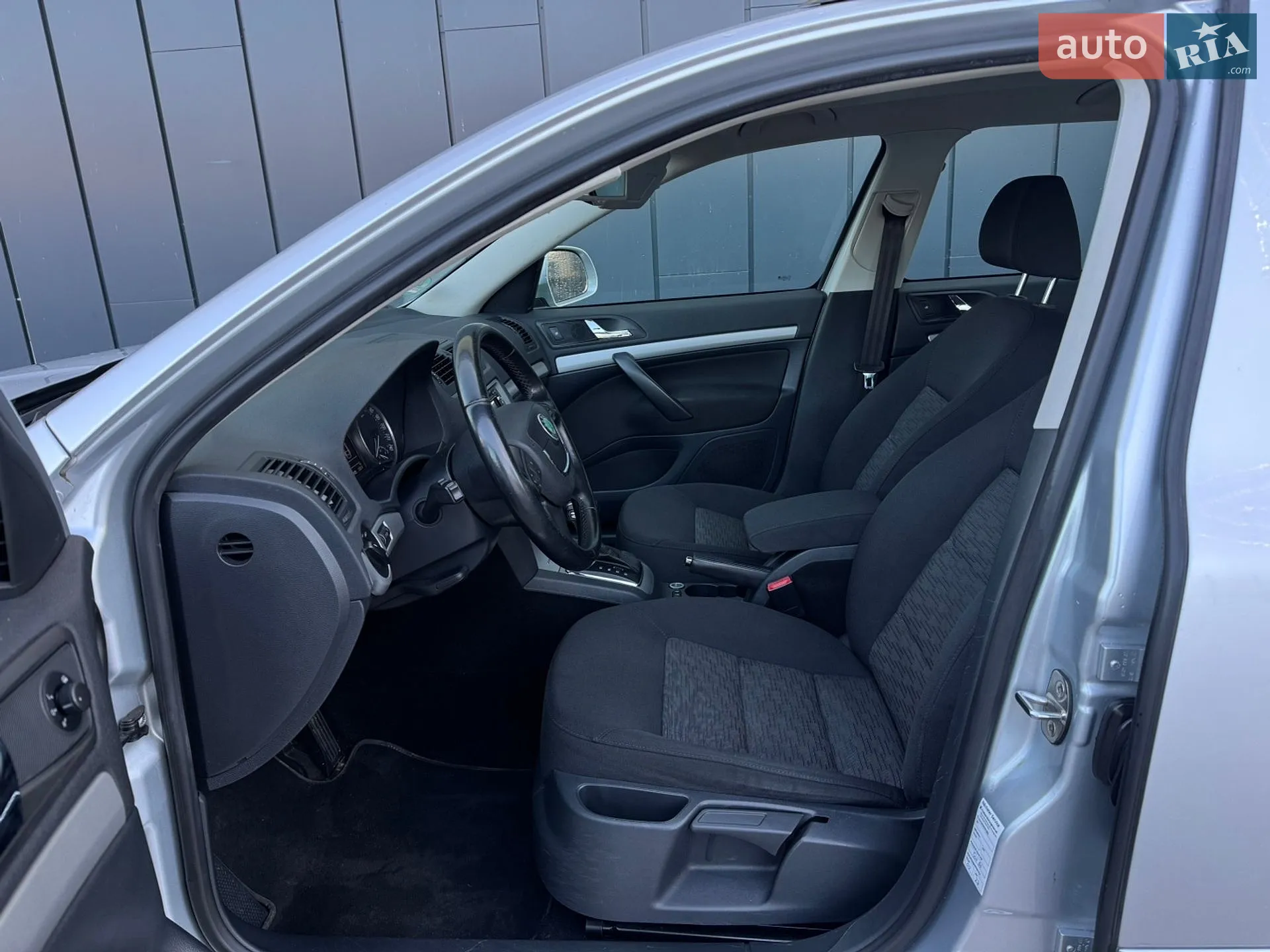 2012 Skoda Octavia - мініатюра 32