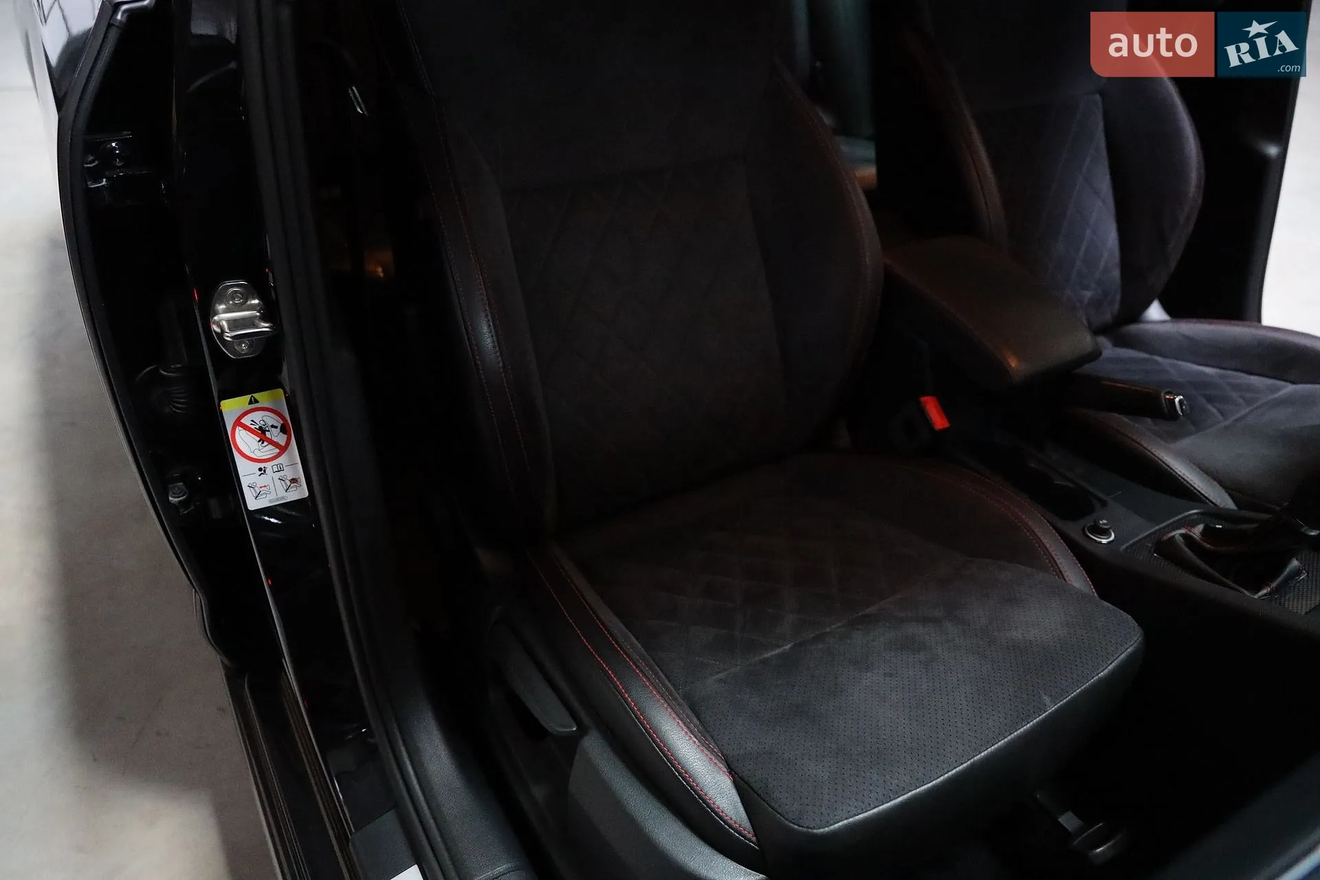 2018 Skoda Octavia - мініатюра 36