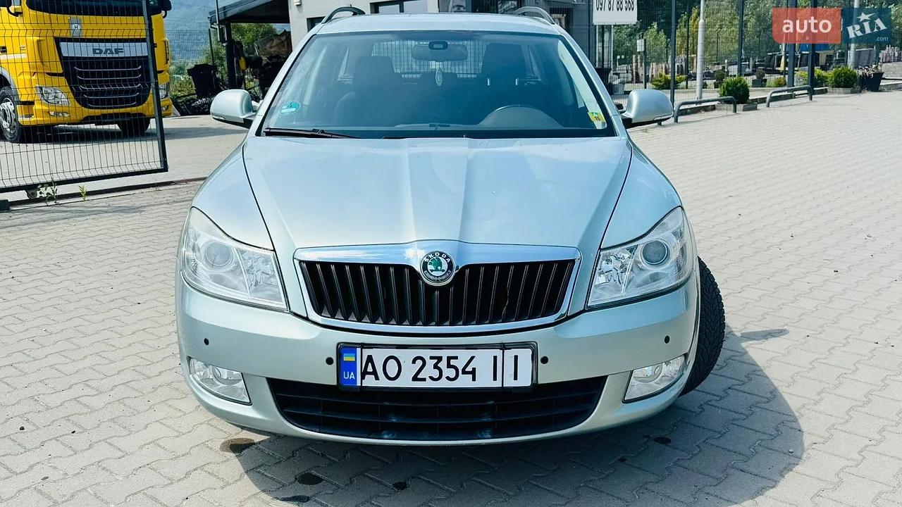 2010 Skoda Octavia - мініатюра 18