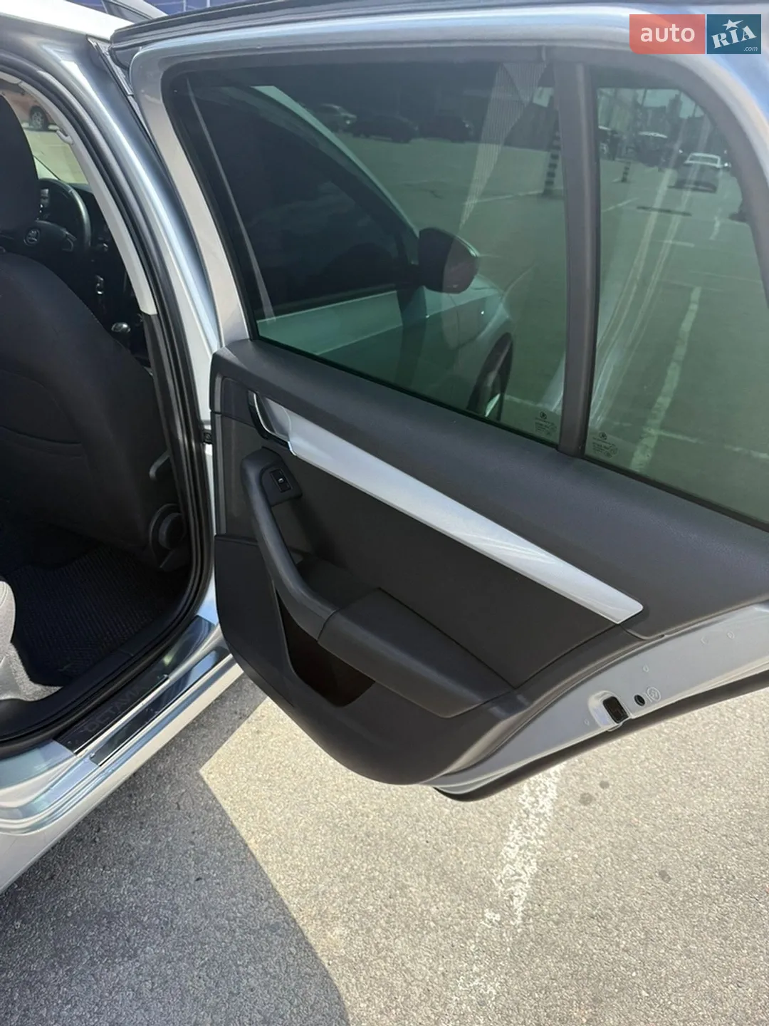 2014 Skoda Octavia - мініатюра 26