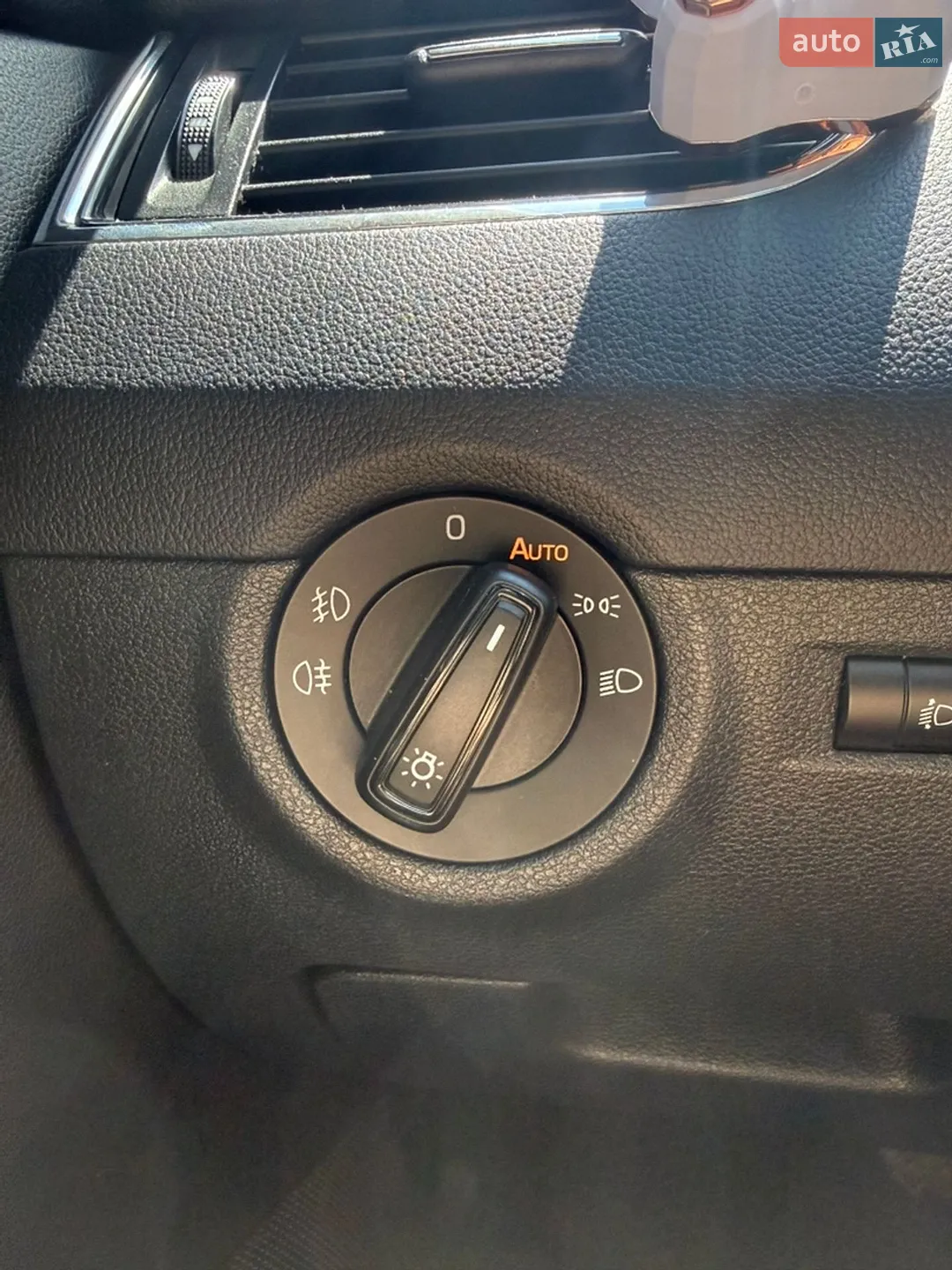 2014 Skoda Octavia - мініатюра 36
