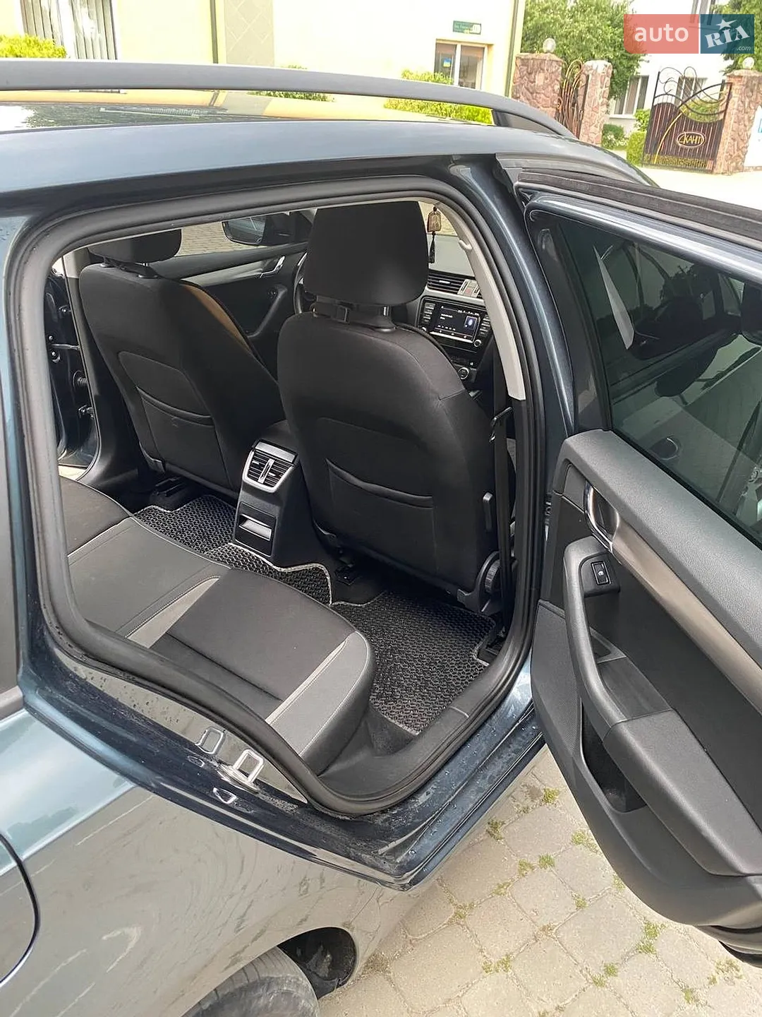 2016 Skoda Octavia - мініатюра 21