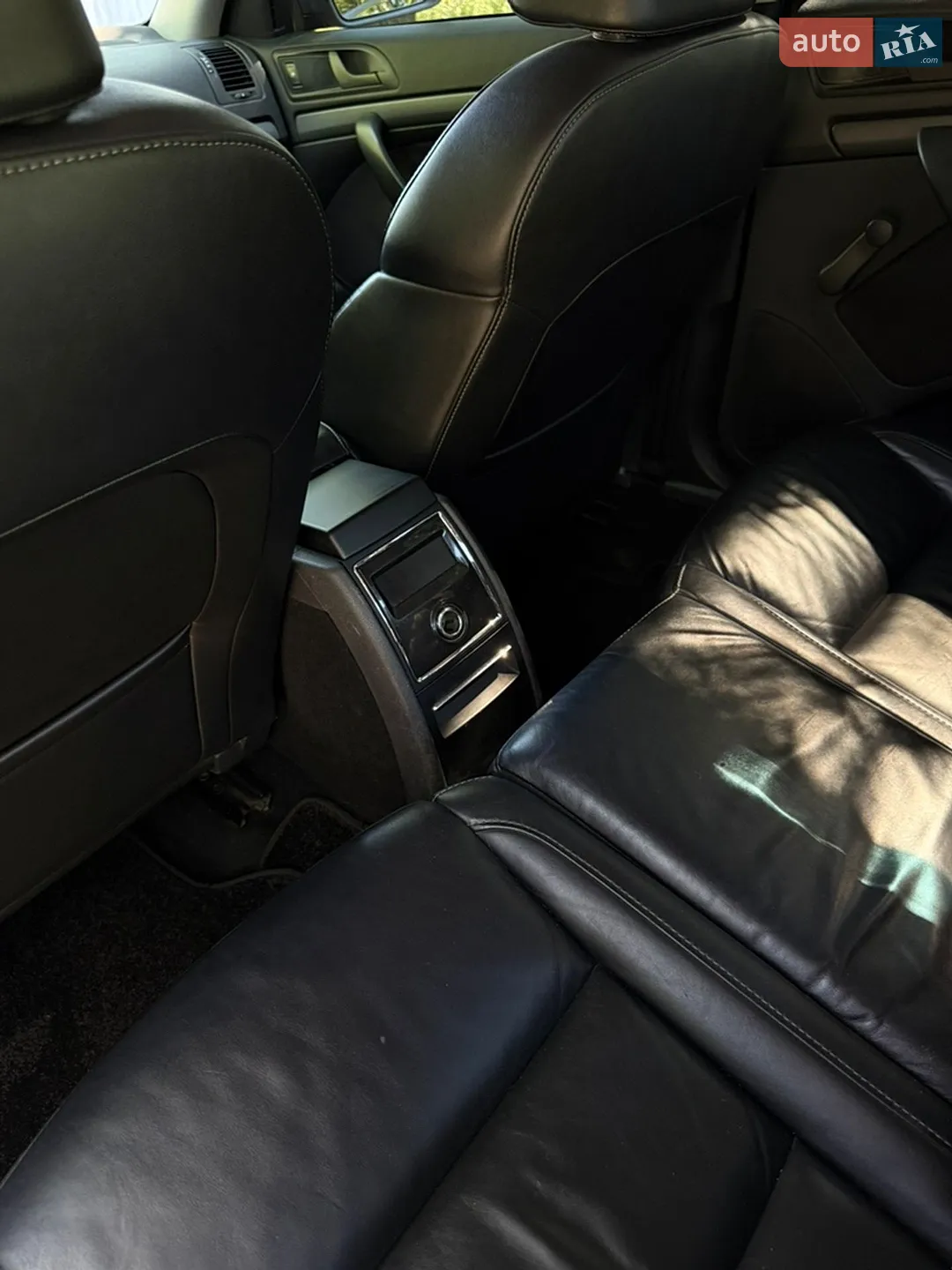 2010 Skoda Octavia - мініатюра 12
