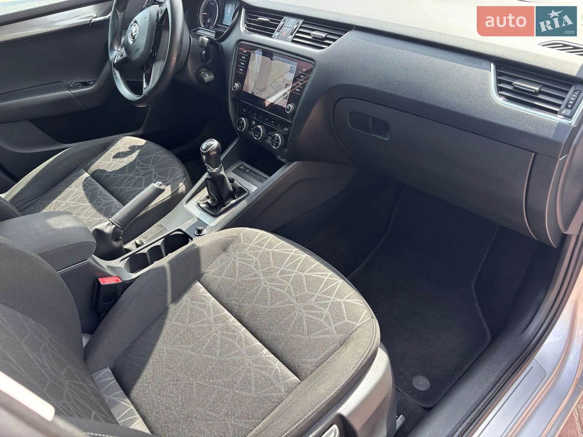 2017 Skoda Octavia - мініатюра 21