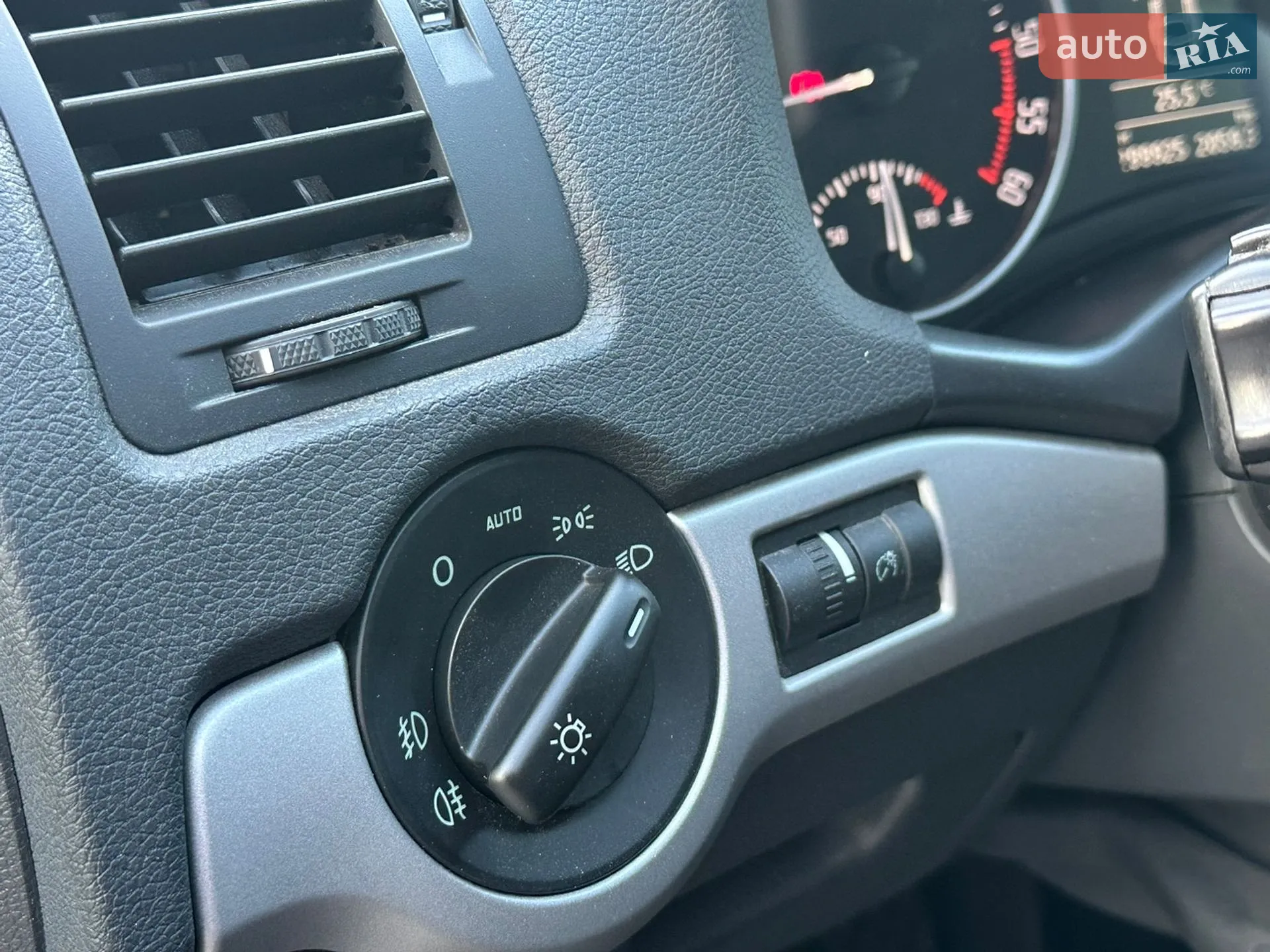 2012 Skoda Octavia - мініатюра 34