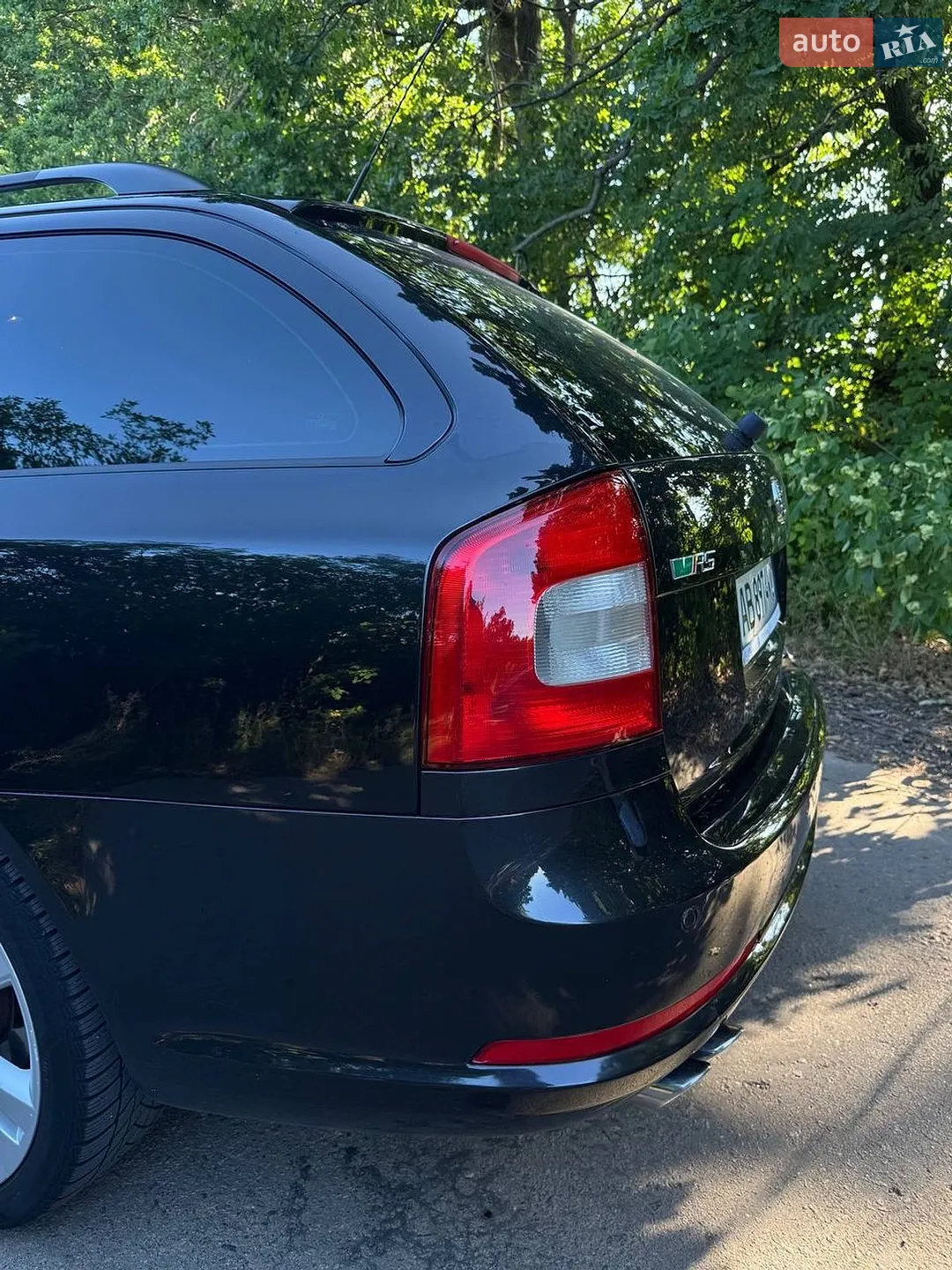 2010 Skoda Octavia - мініатюра 44