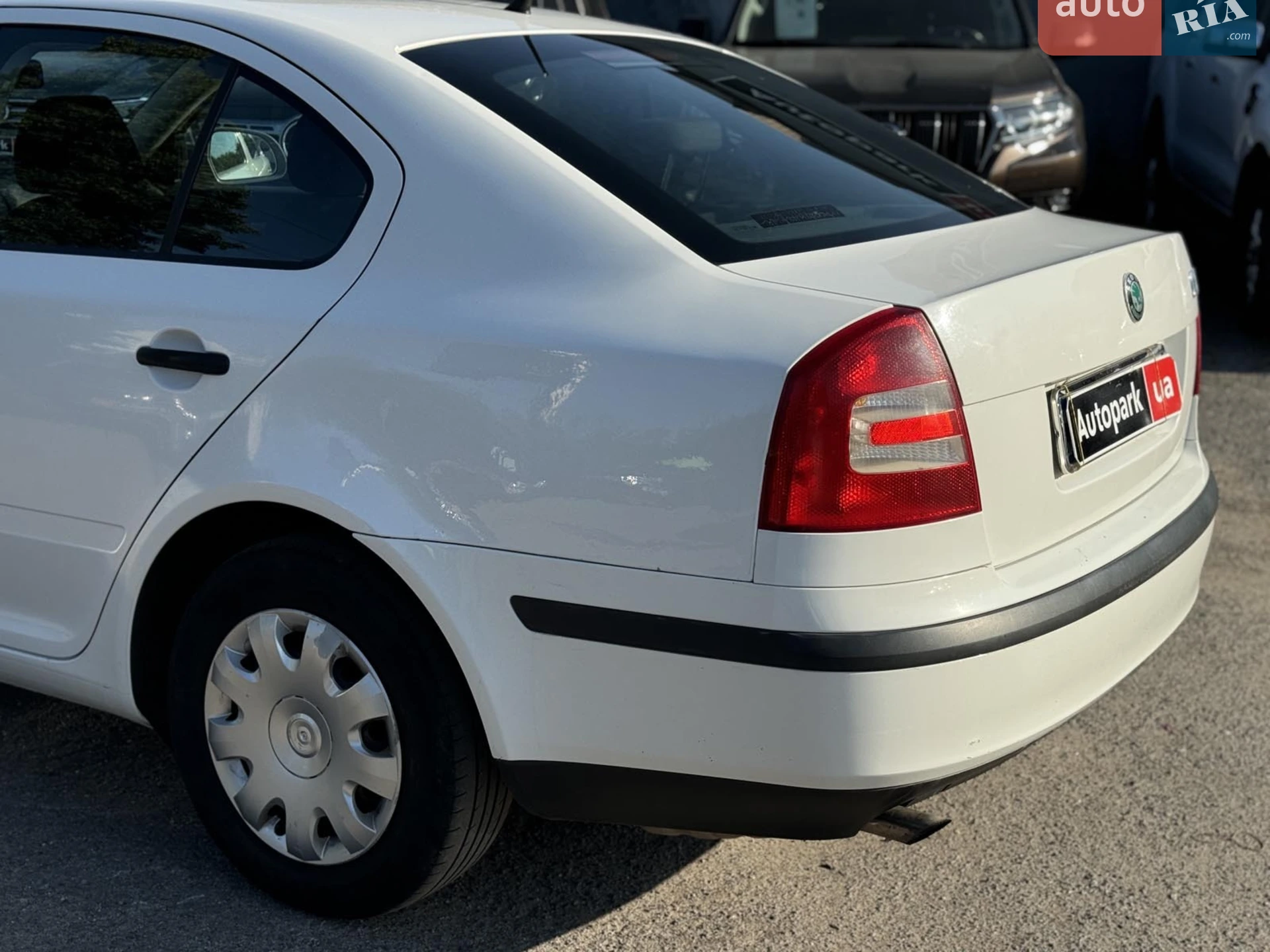 2011 Skoda Octavia - мініатюра 9