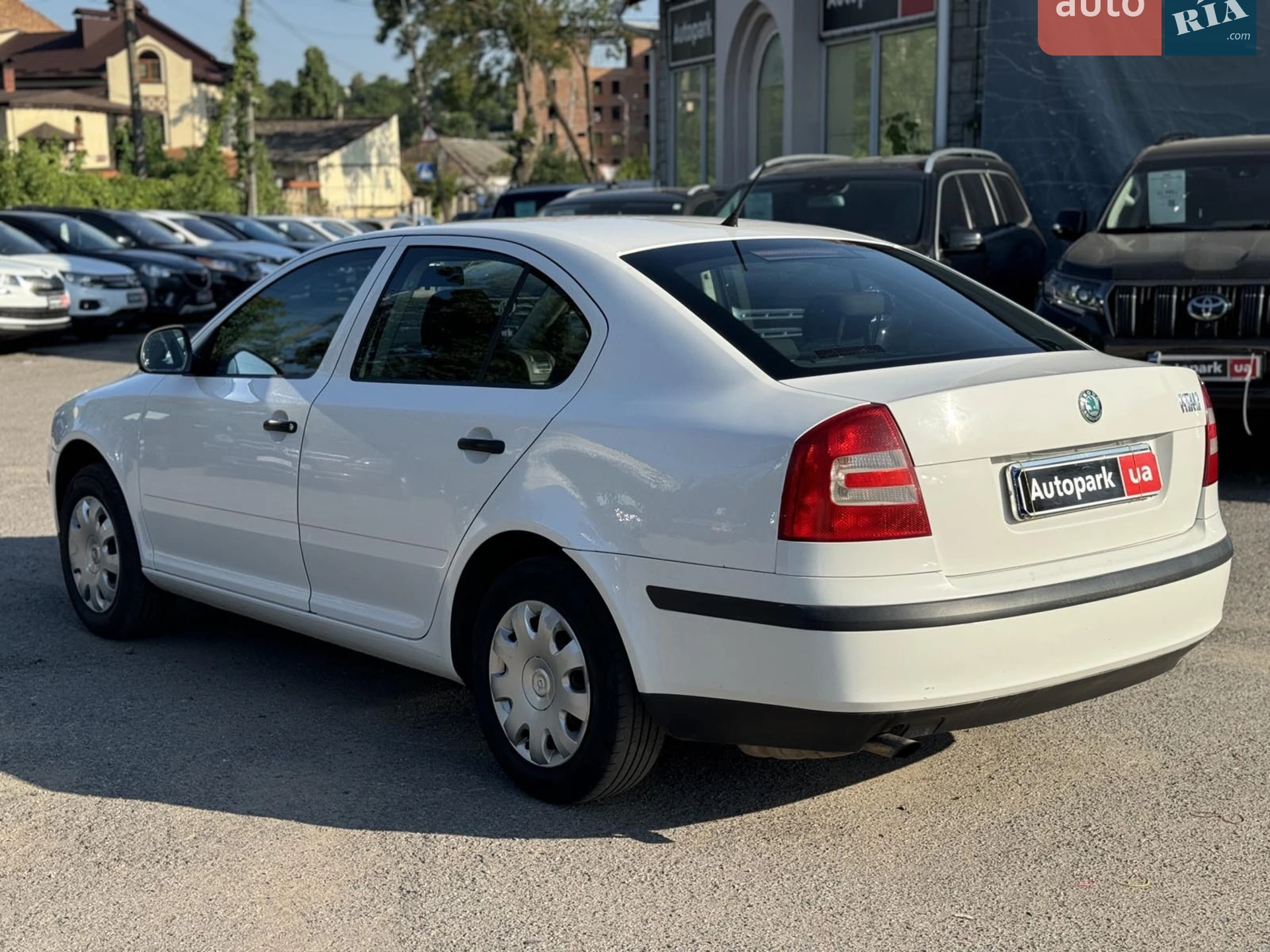 2011 Skoda Octavia - мініатюра 8