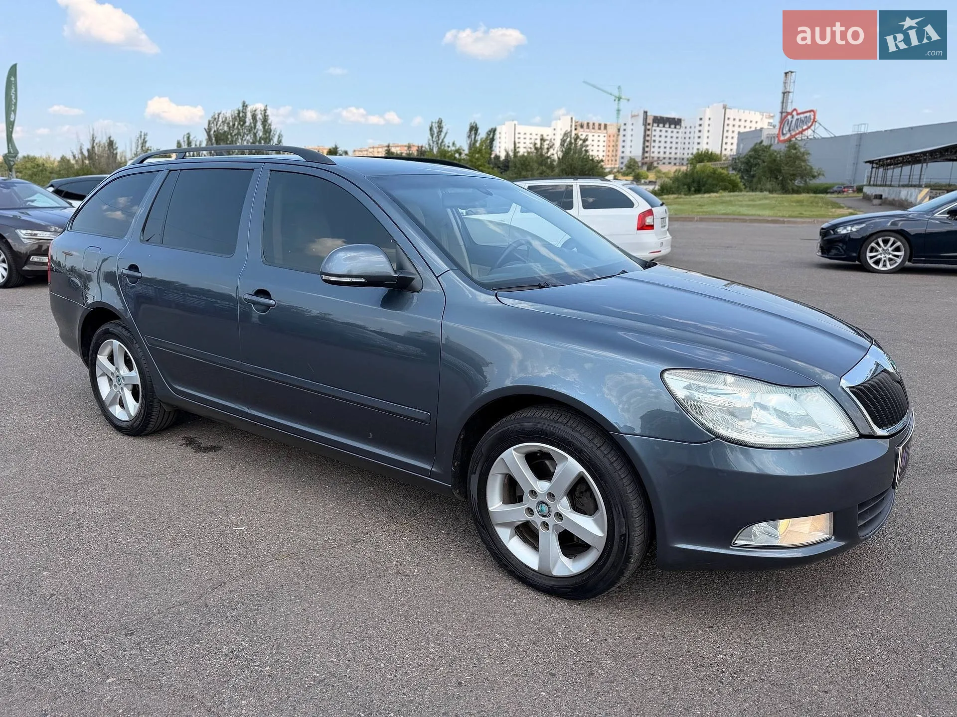 2011 Skoda Octavia - мініатюра 18