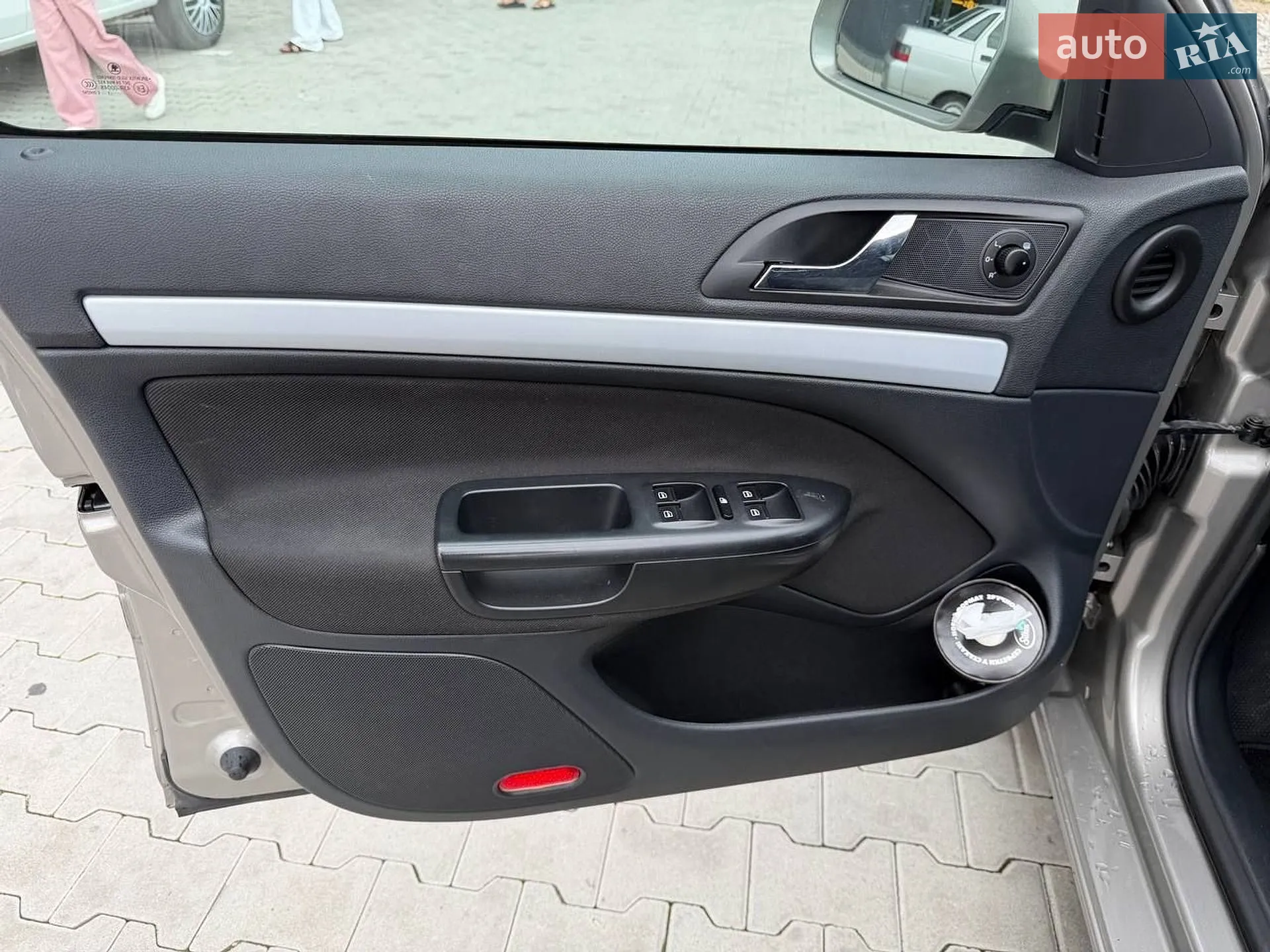 2011 Skoda Octavia - мініатюра 14