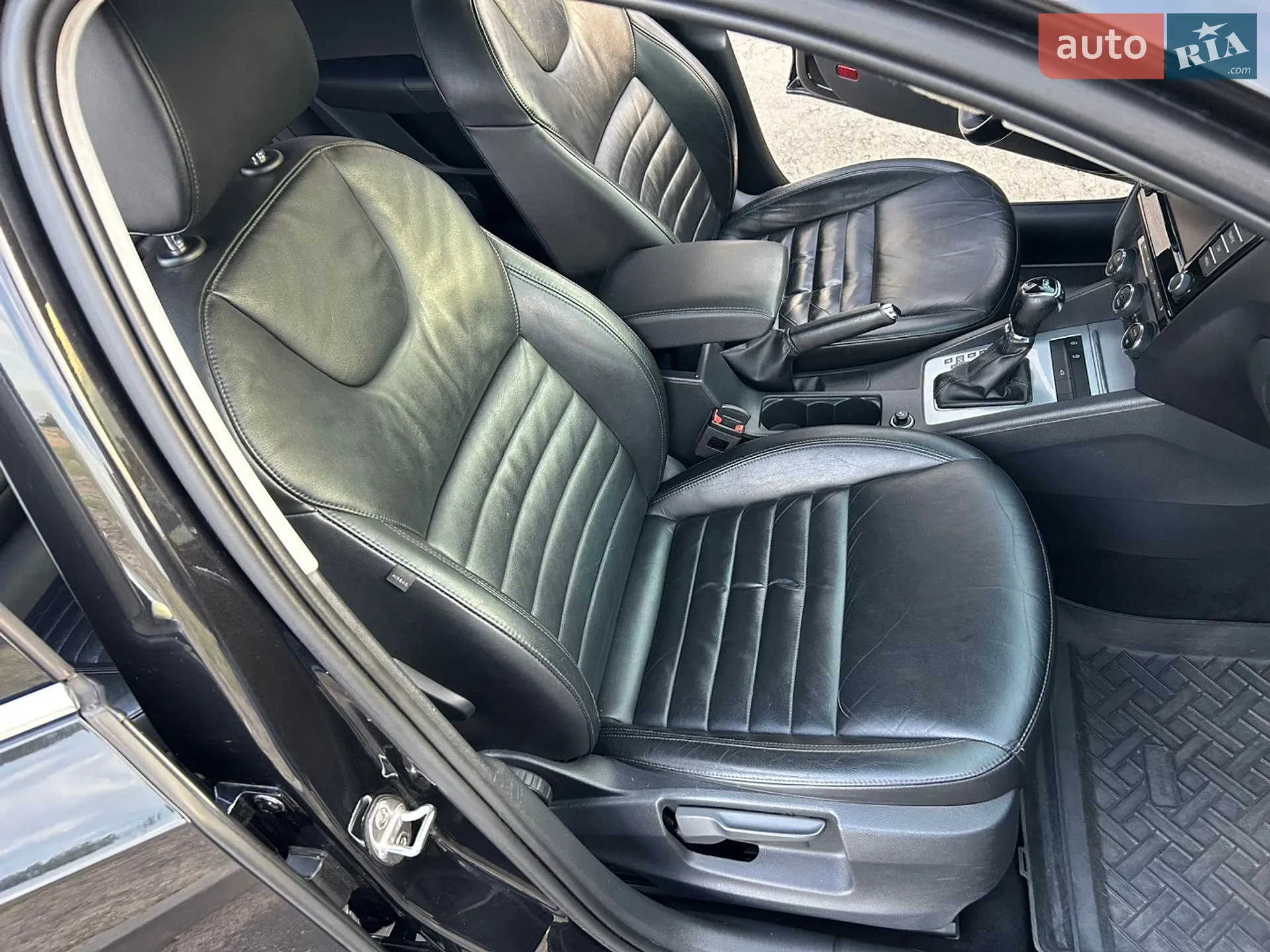 2016 Skoda Octavia - мініатюра 3