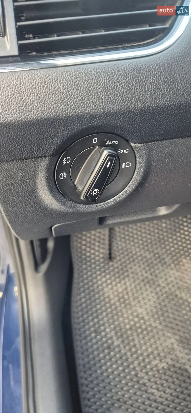 2016 Skoda Octavia - мініатюра 33