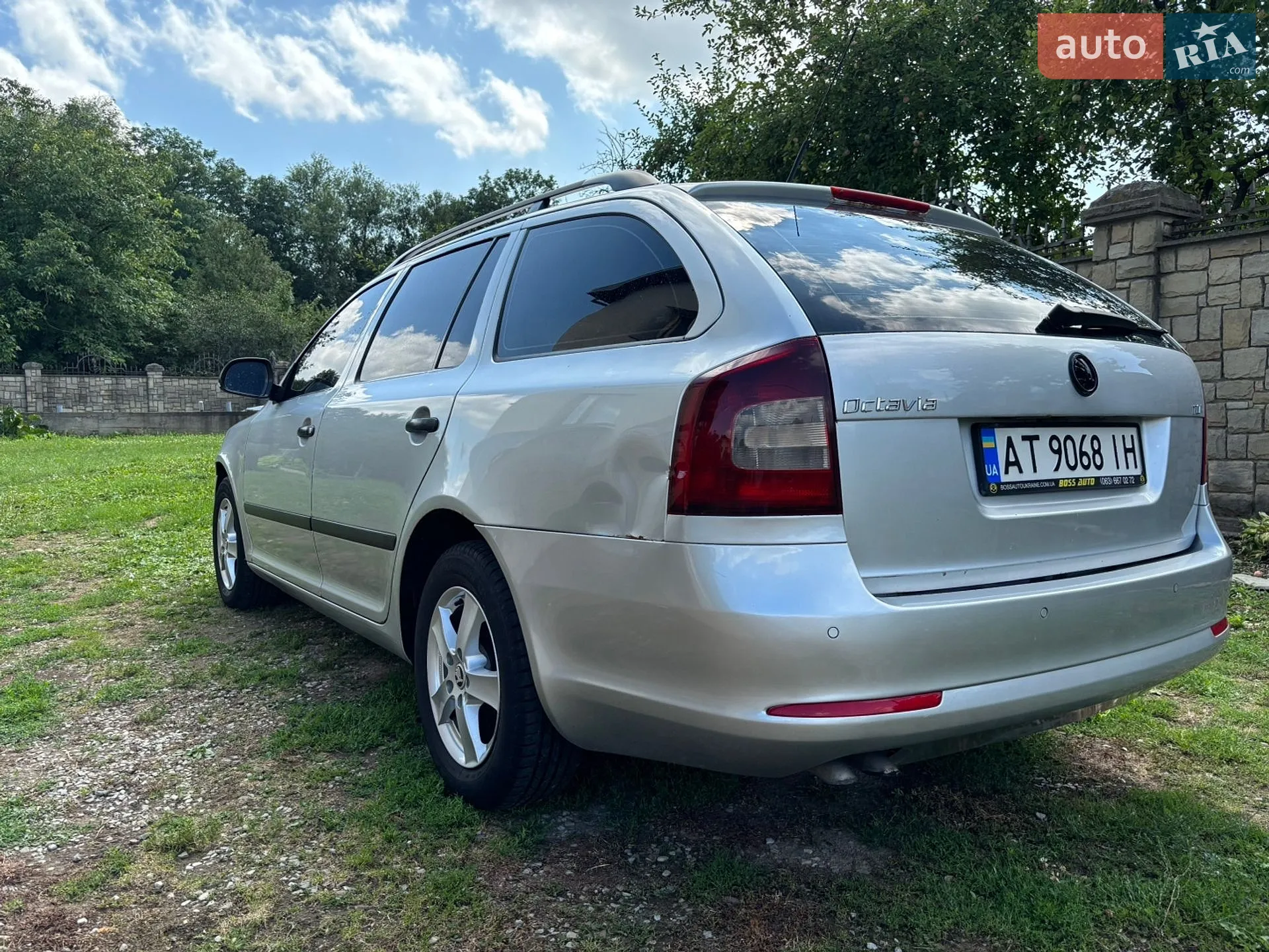 2010 Skoda Octavia - мініатюра 4