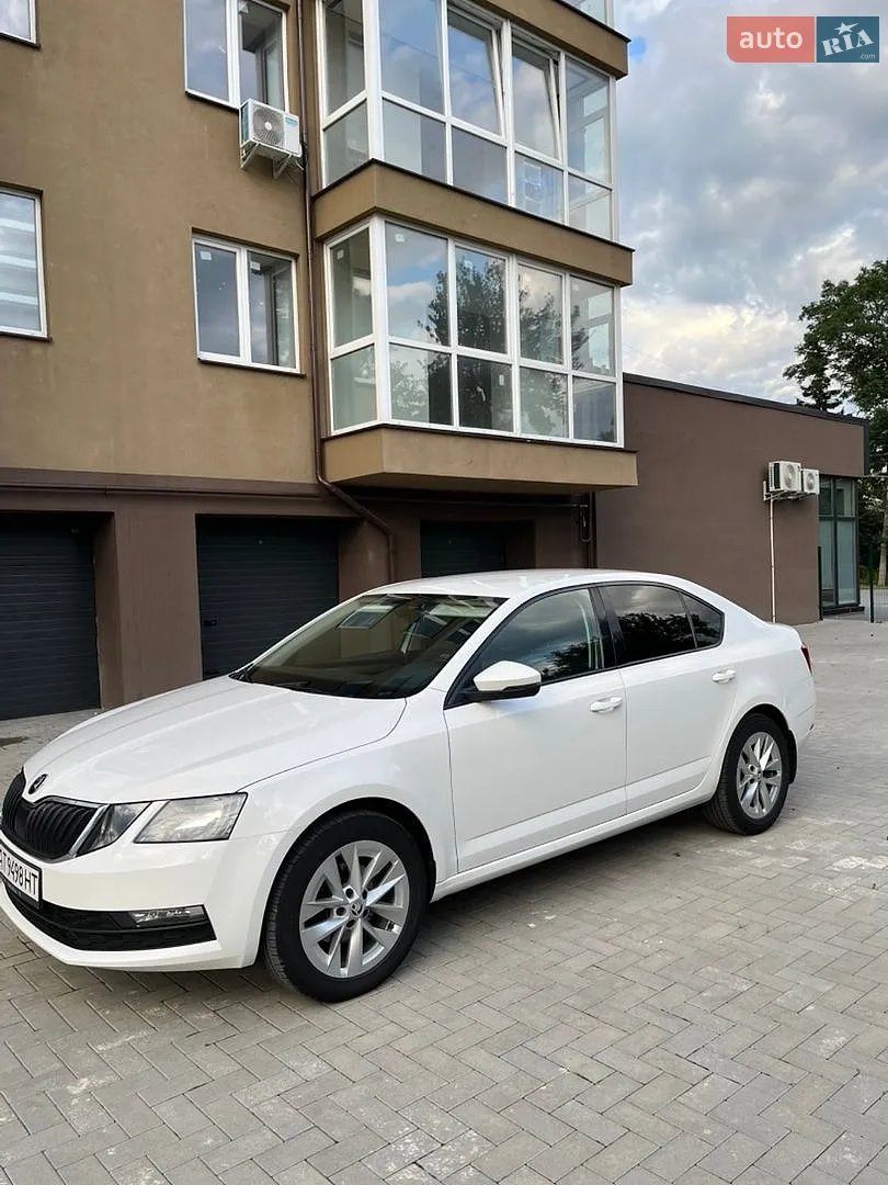 2018 Skoda Octavia - мініатюра 3