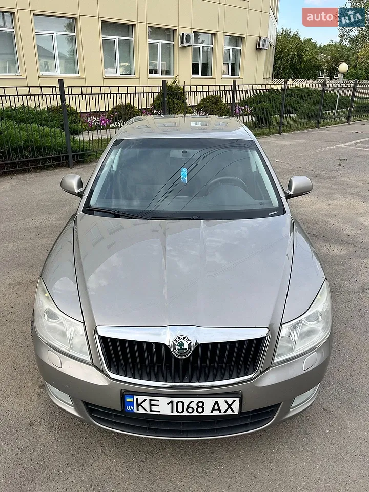 2010 Skoda Octavia - мініатюра 22