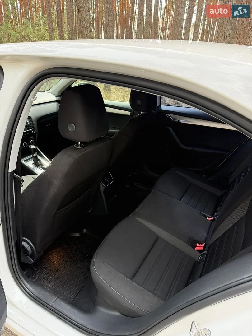 2019 Skoda Octavia - мініатюра 13