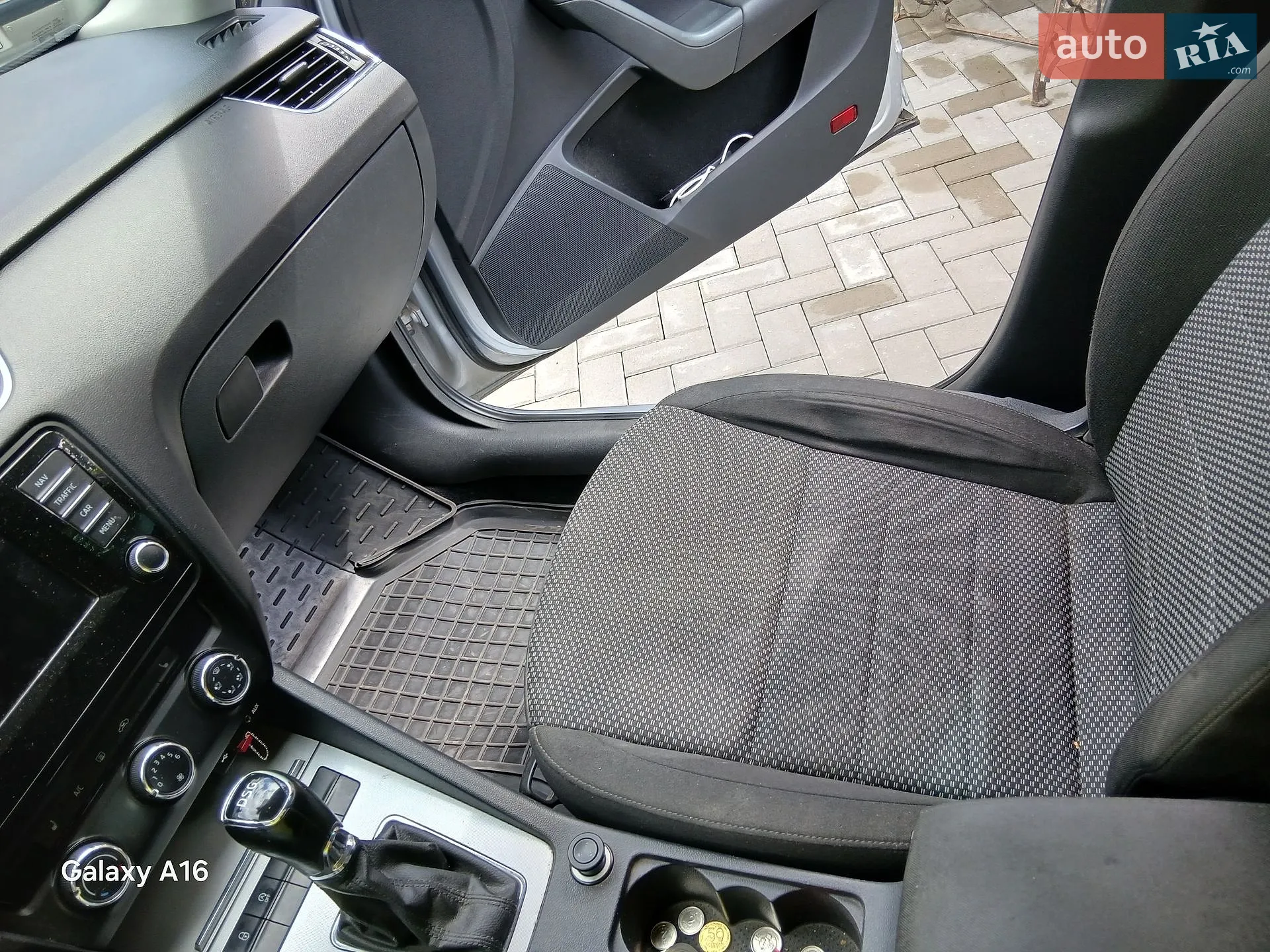 2013 Skoda Octavia - мініатюра 10