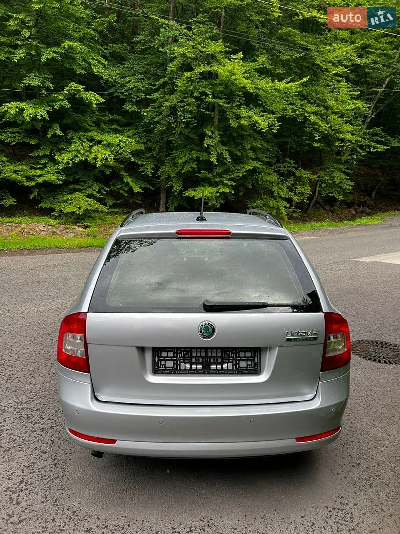 2011 Skoda Octavia - мініатюра 24