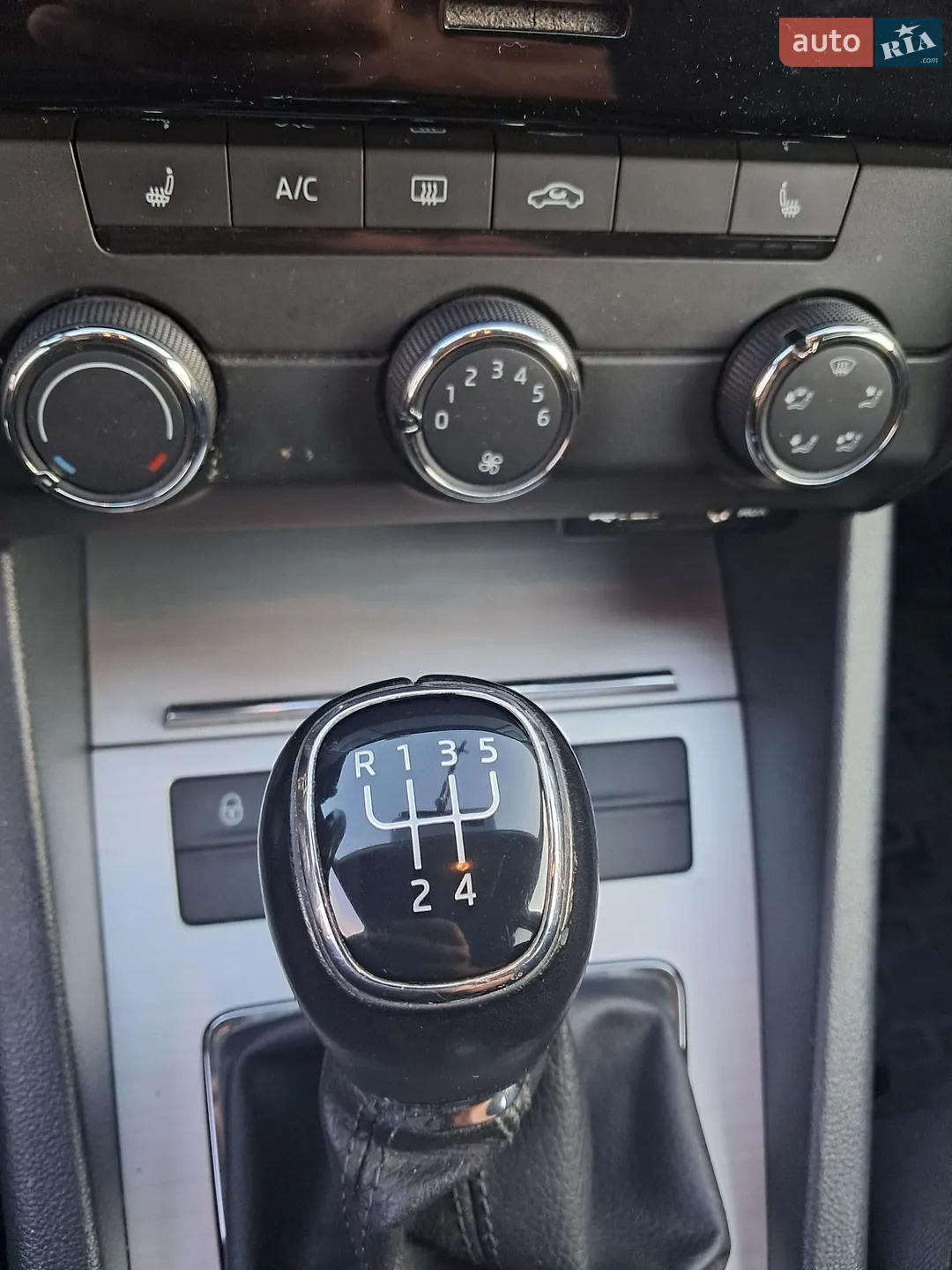 2017 Skoda Octavia - мініатюра 9