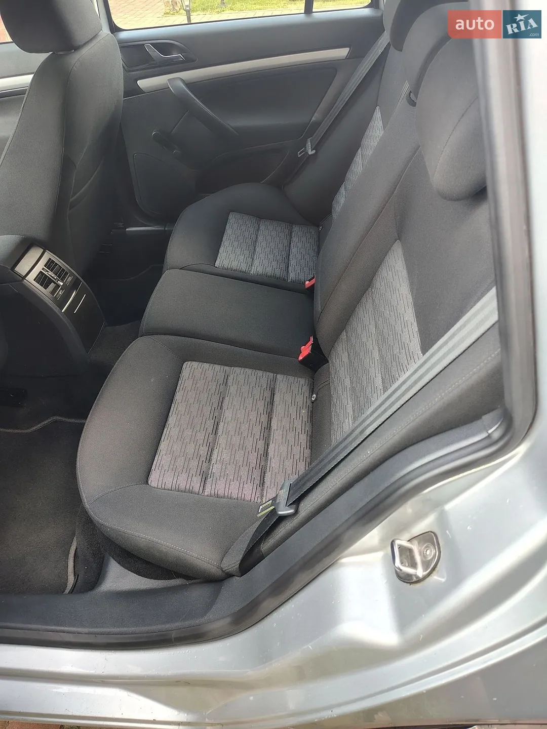 2012 Skoda Octavia - мініатюра 12