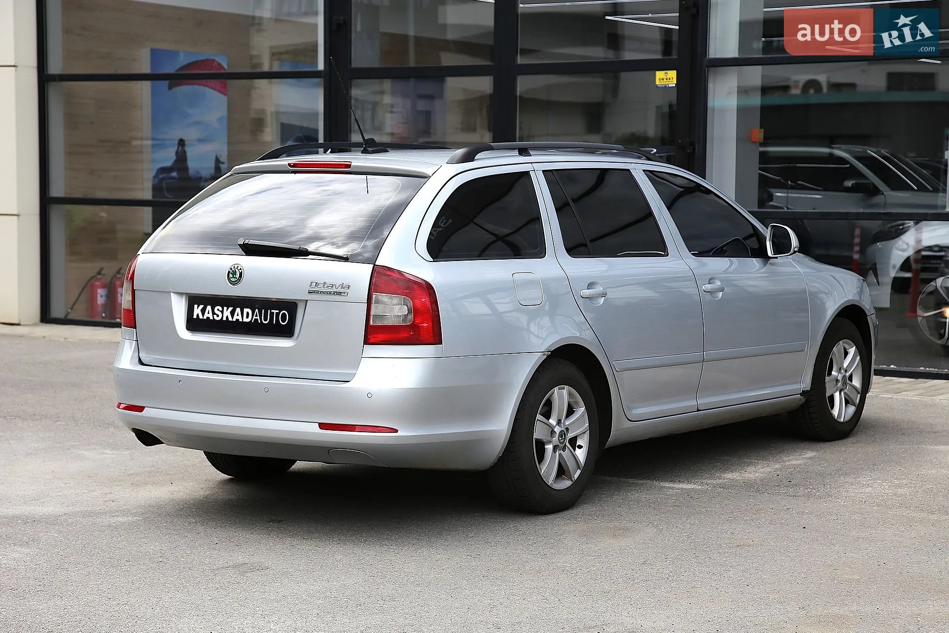 2010 Skoda Octavia - мініатюра 4