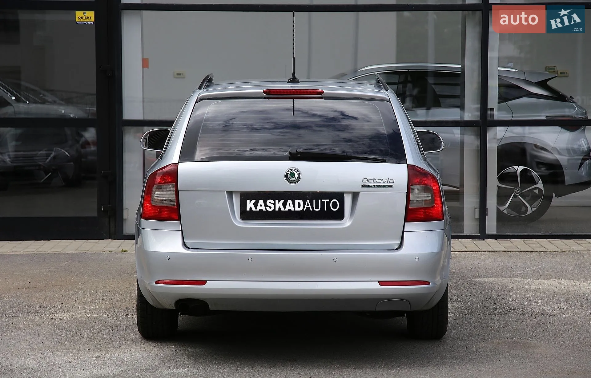 2010 Skoda Octavia - мініатюра 5