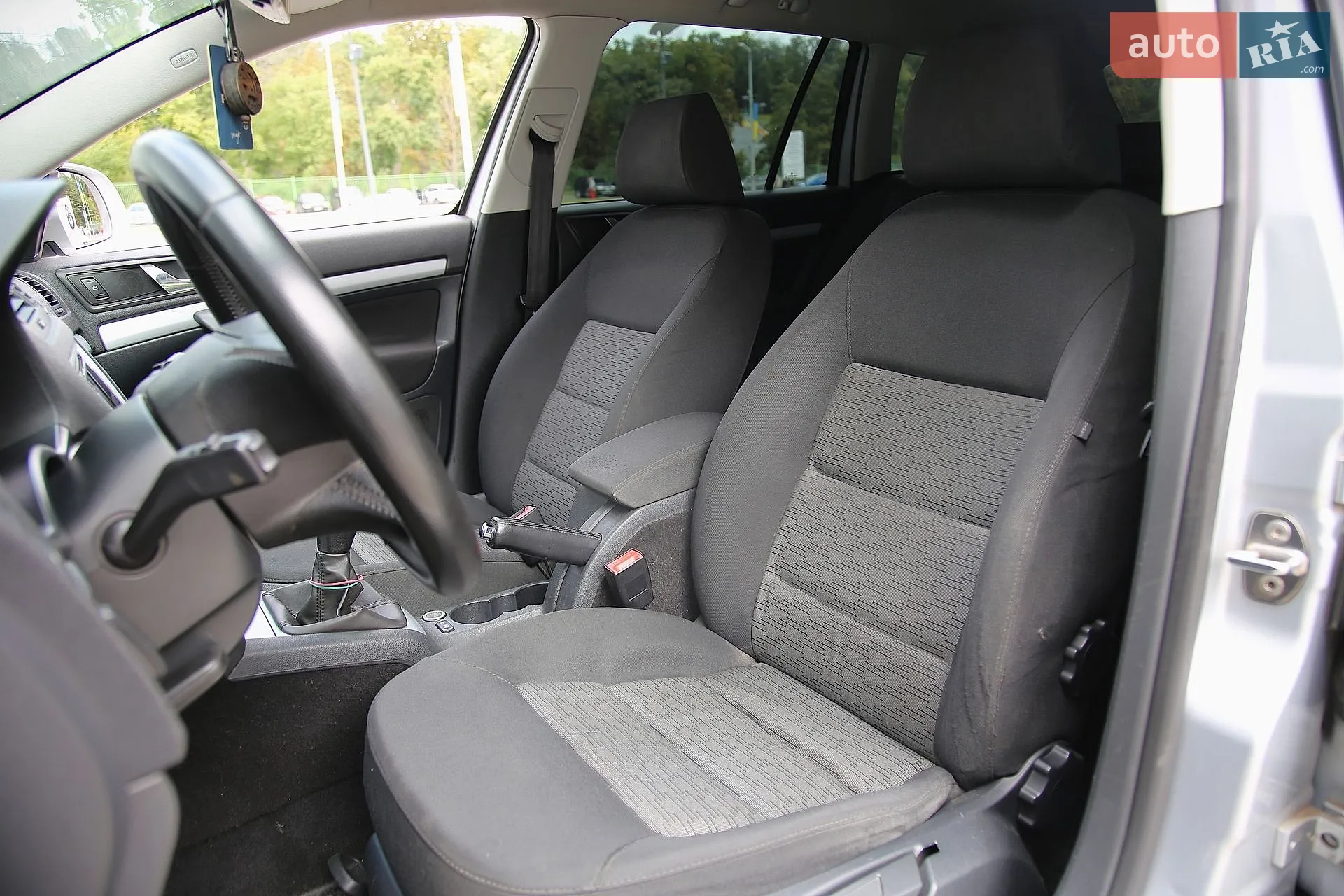 2010 Skoda Octavia - мініатюра 7
