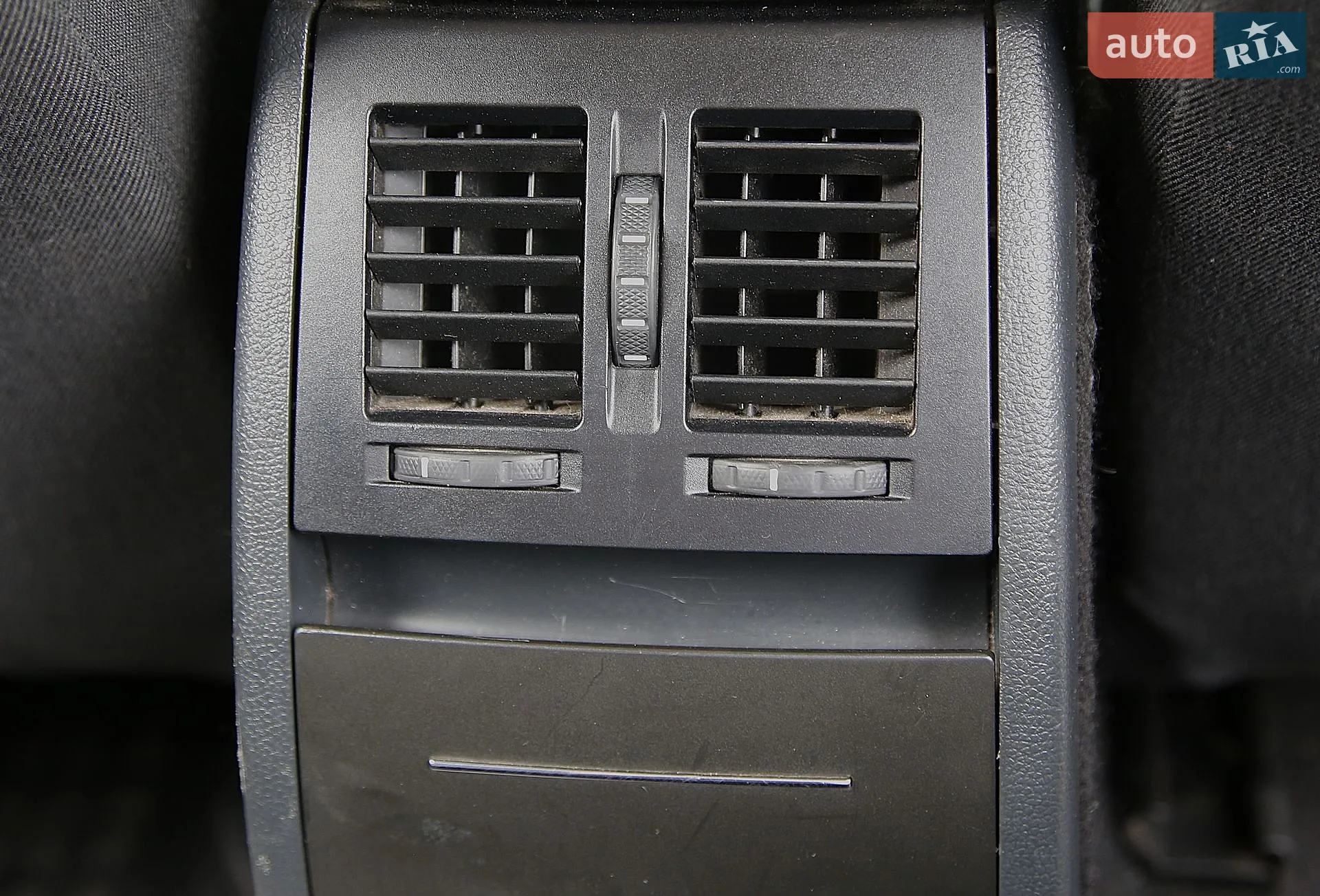 2010 Skoda Octavia - мініатюра 11