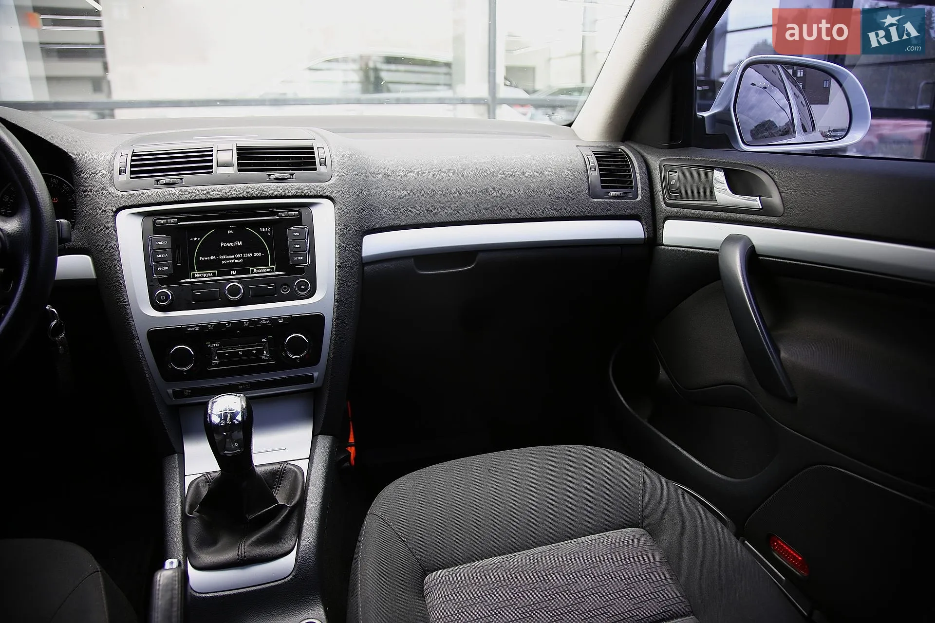 2010 Skoda Octavia - мініатюра 14