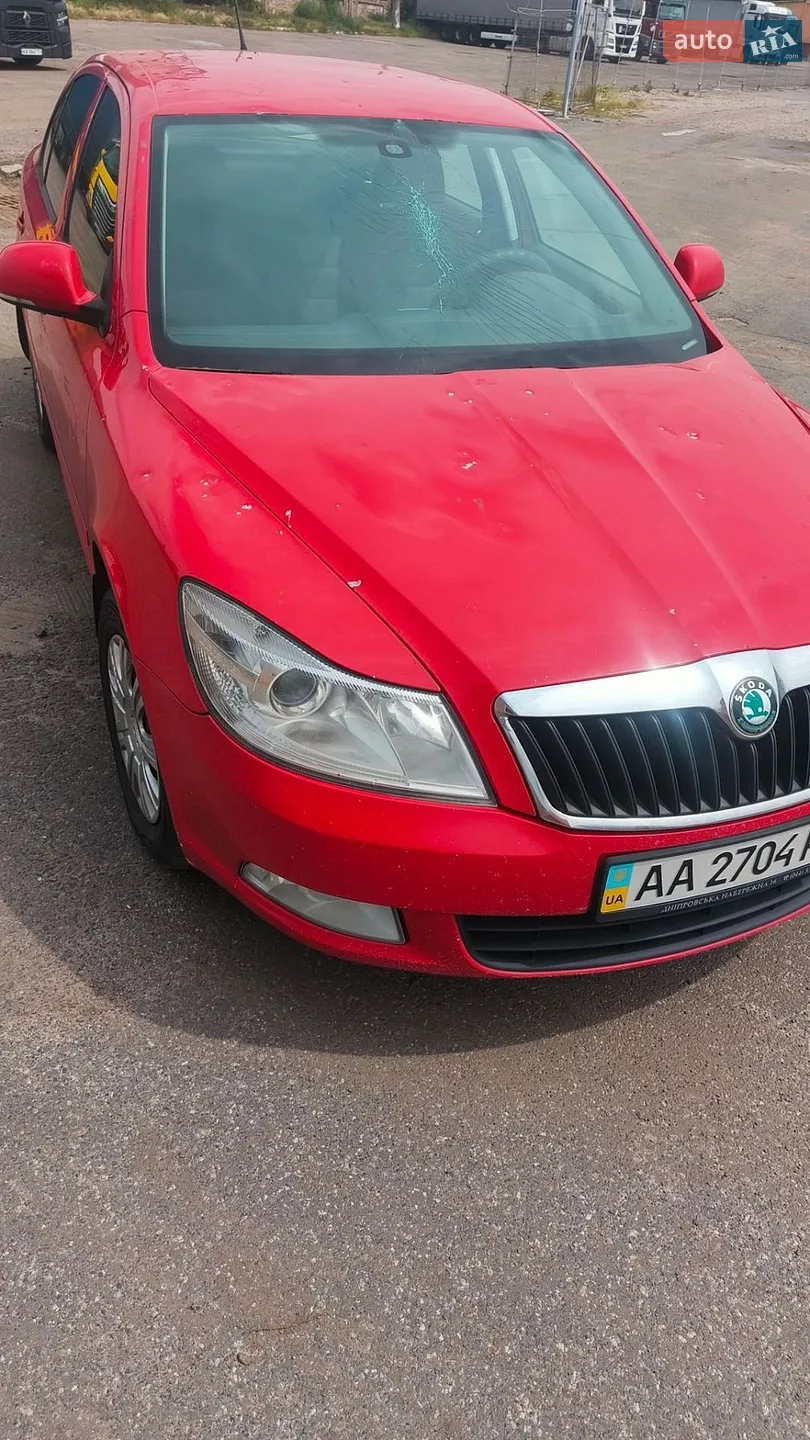 2011 Skoda Octavia - мініатюра 2